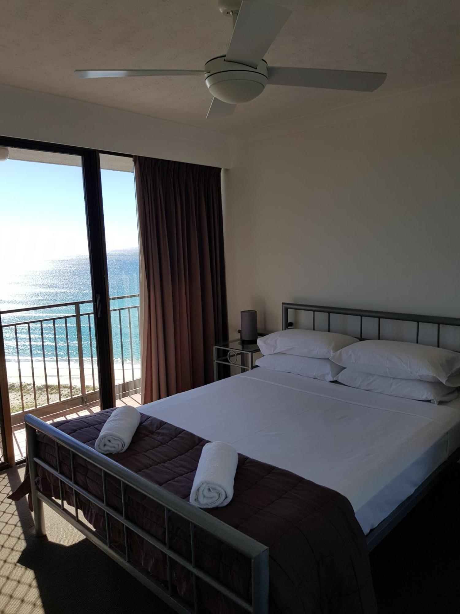 Standard Two-Bedroom Apartment with Ocean View