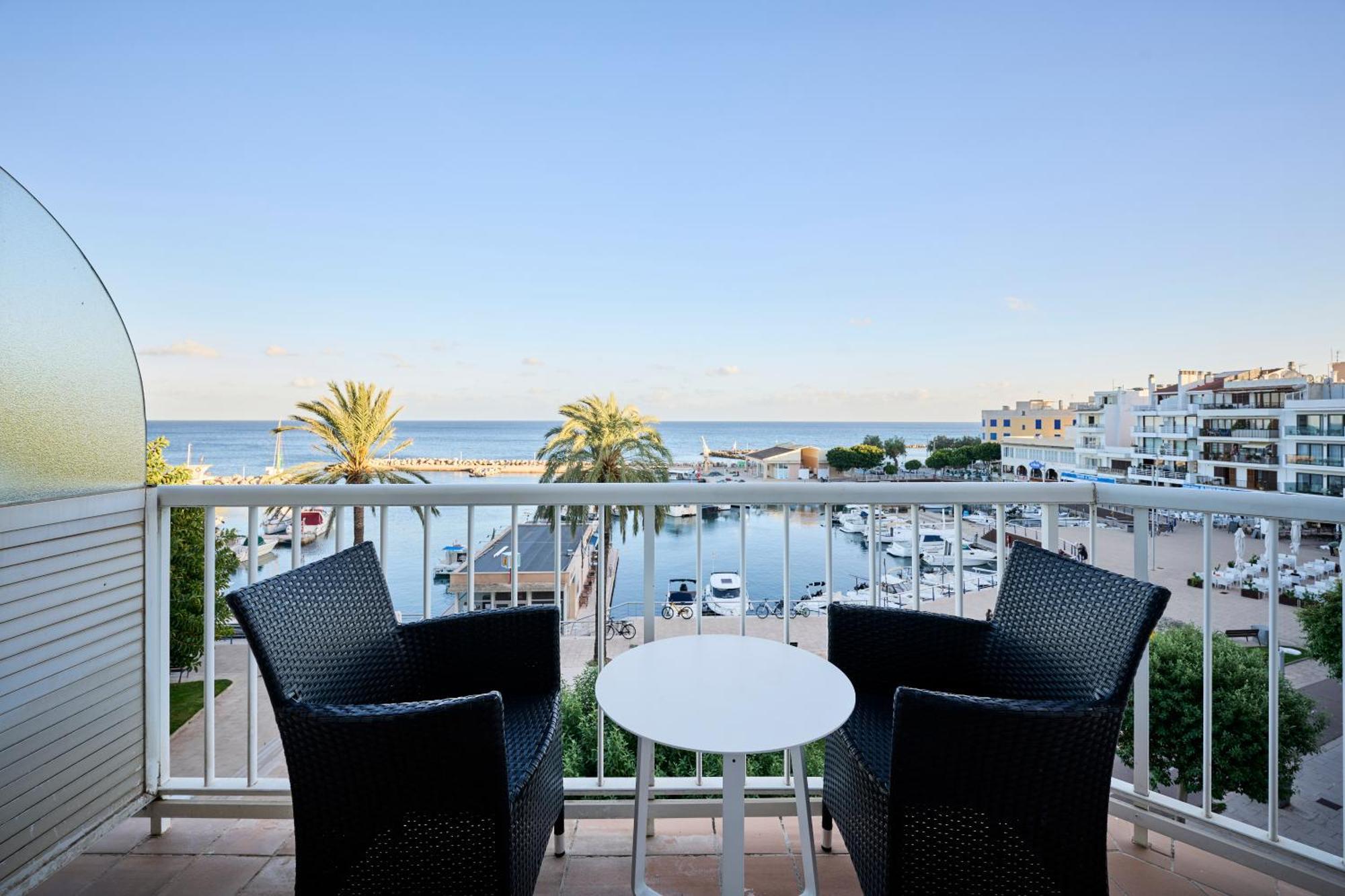 Superior Double Room with Sea View