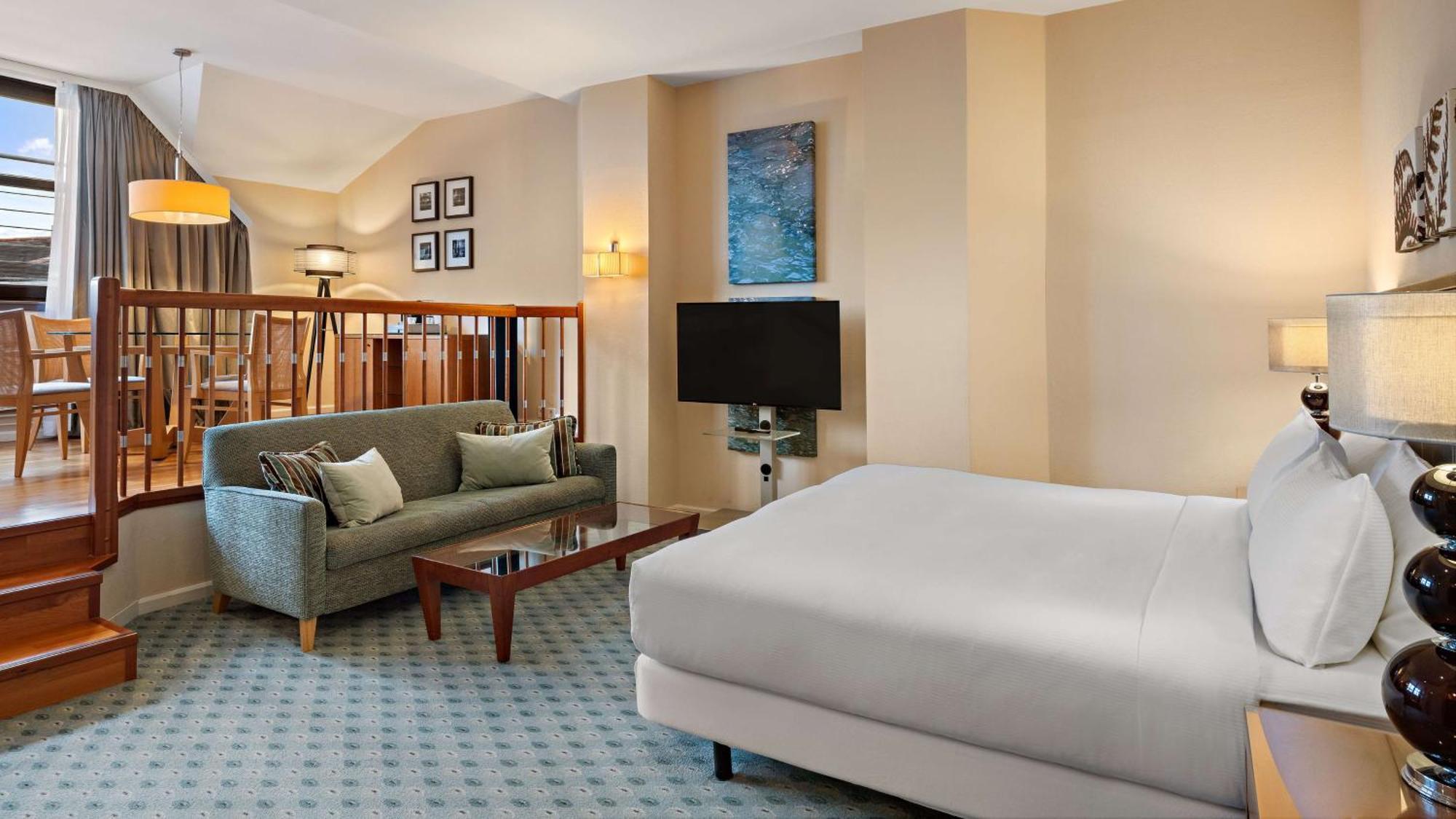 Maisonette-Junior Suite mit Zugang zur Executive Lounge
