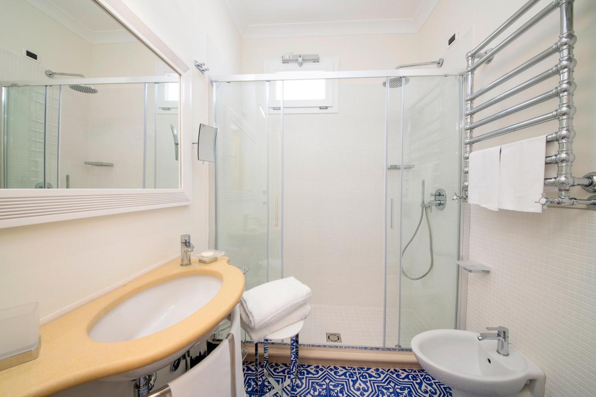 Junior Suite mit Balkon