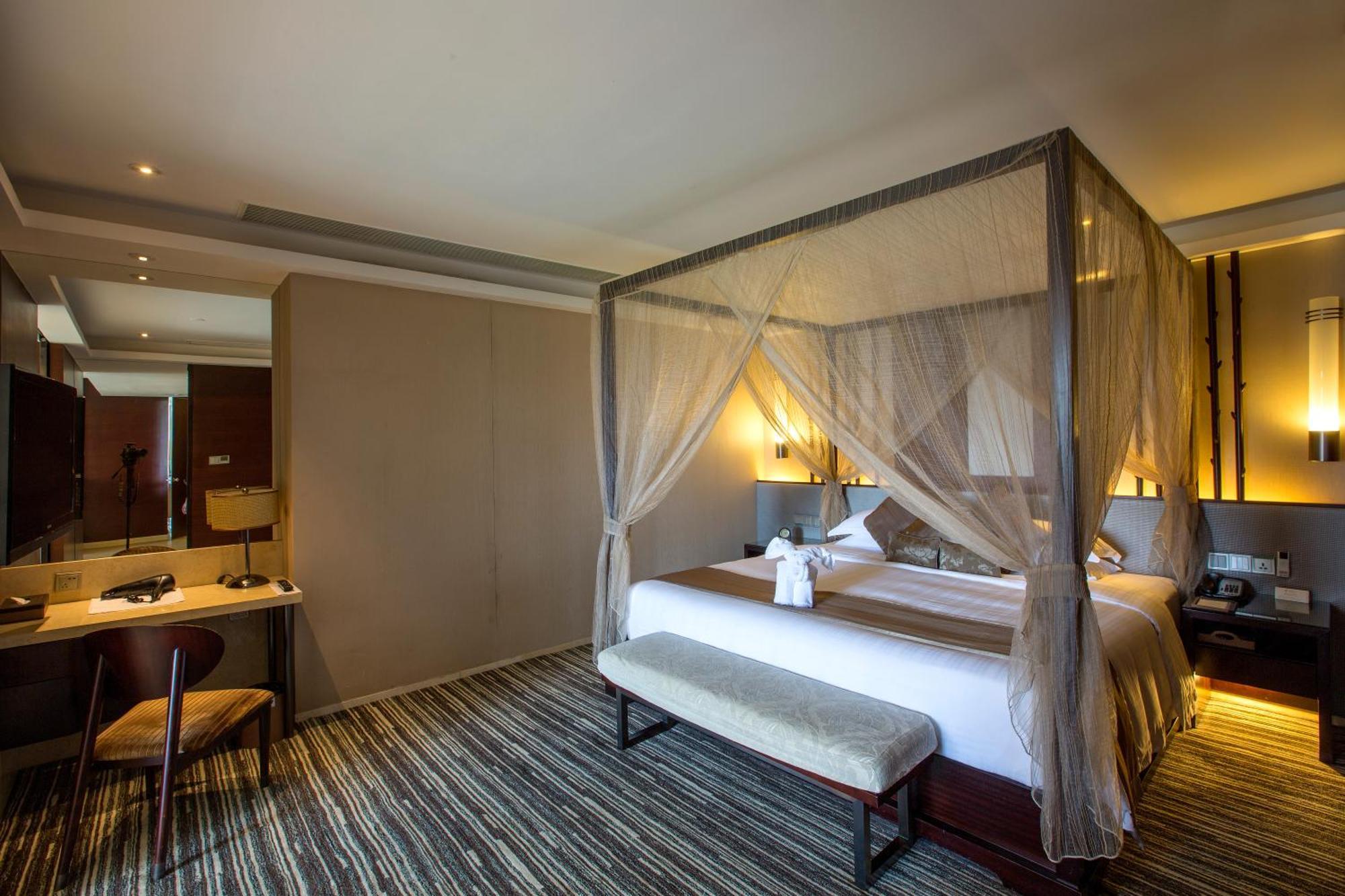 Premier Suite