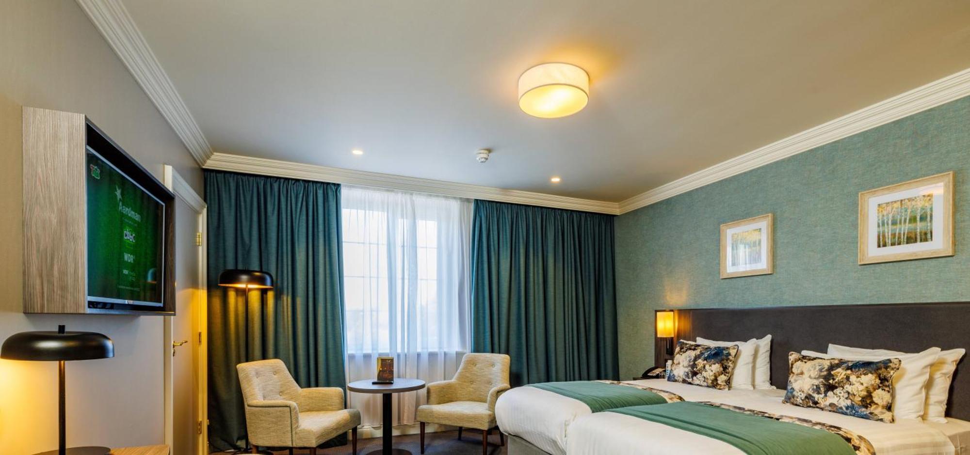 Deluxe Single Room