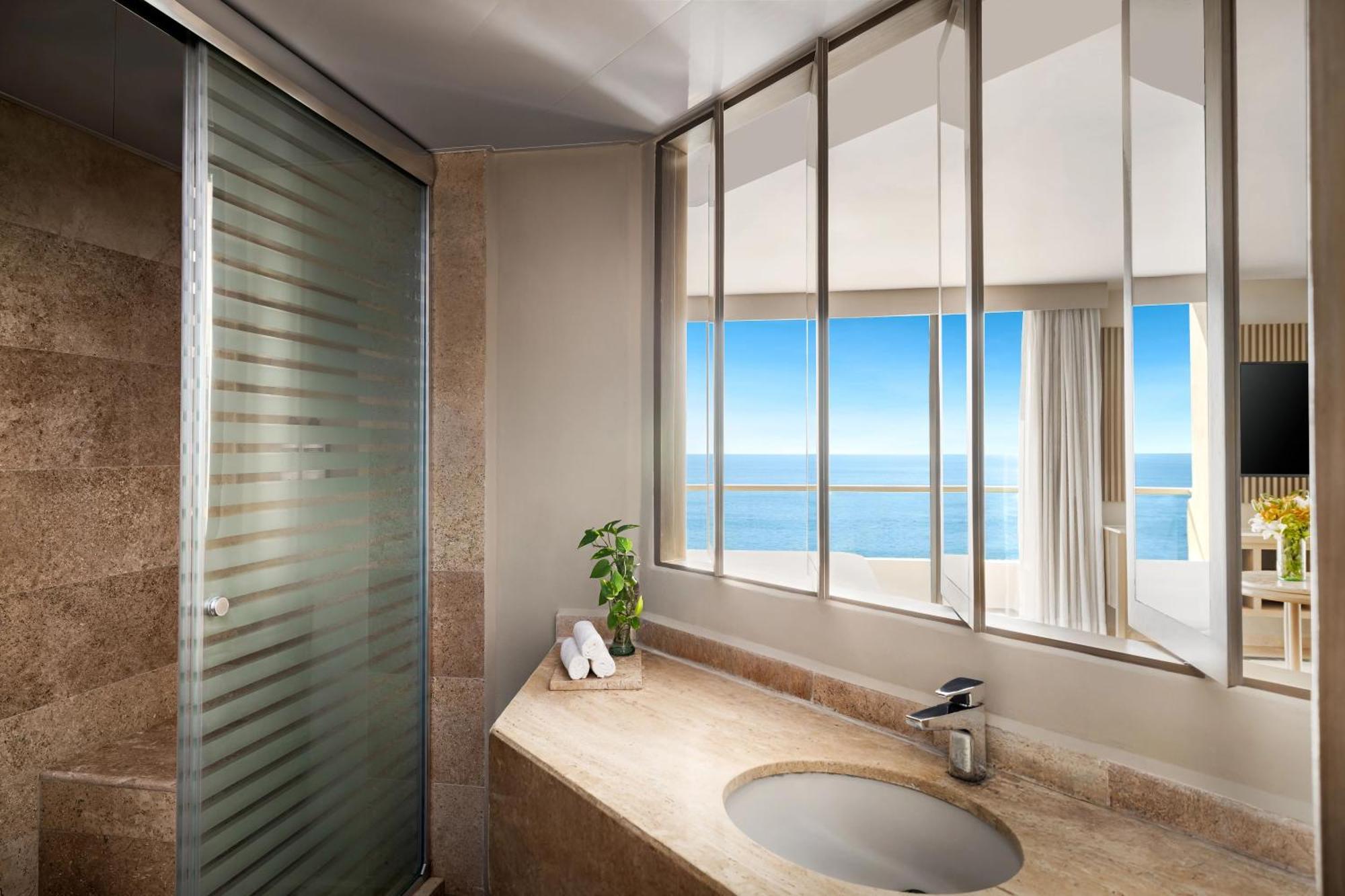 Sun Club Honeymoon Suite