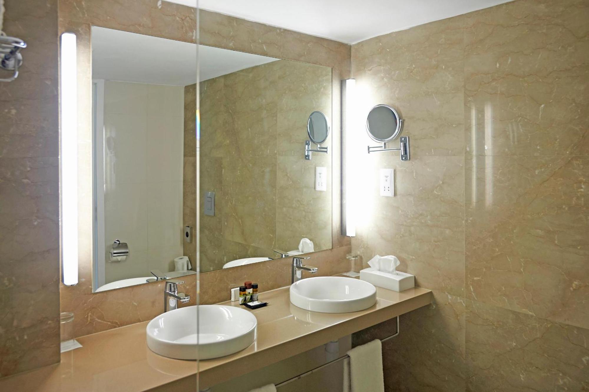 Suite con 1 Camera da Letto e Vista Mare