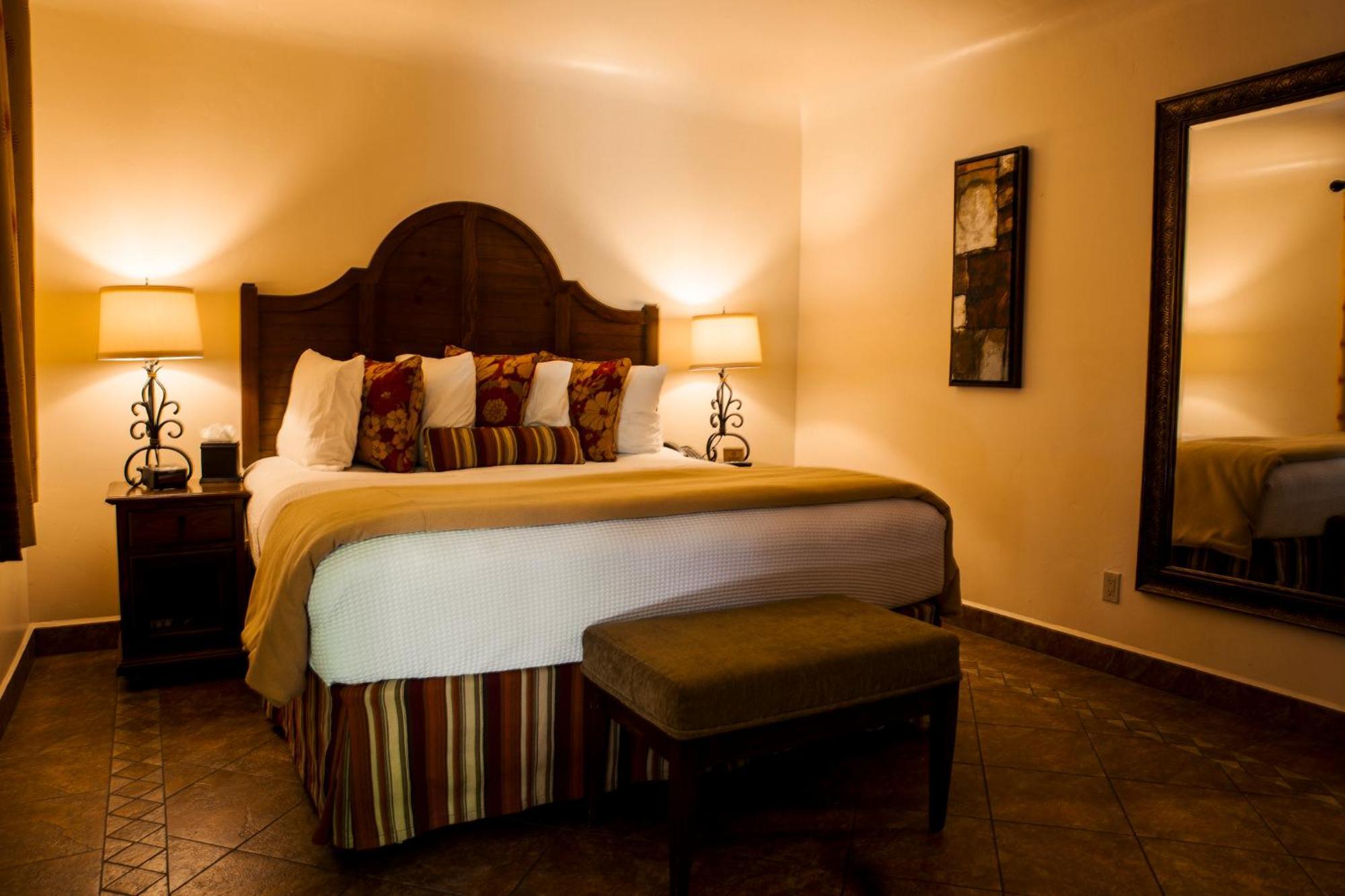 King Room with Mountain View