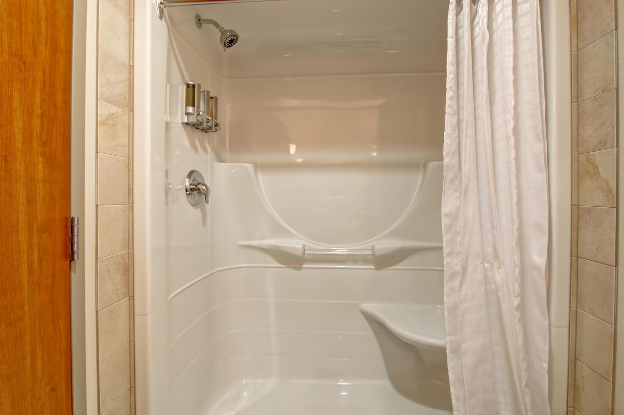 King Suite with Jacuzzi