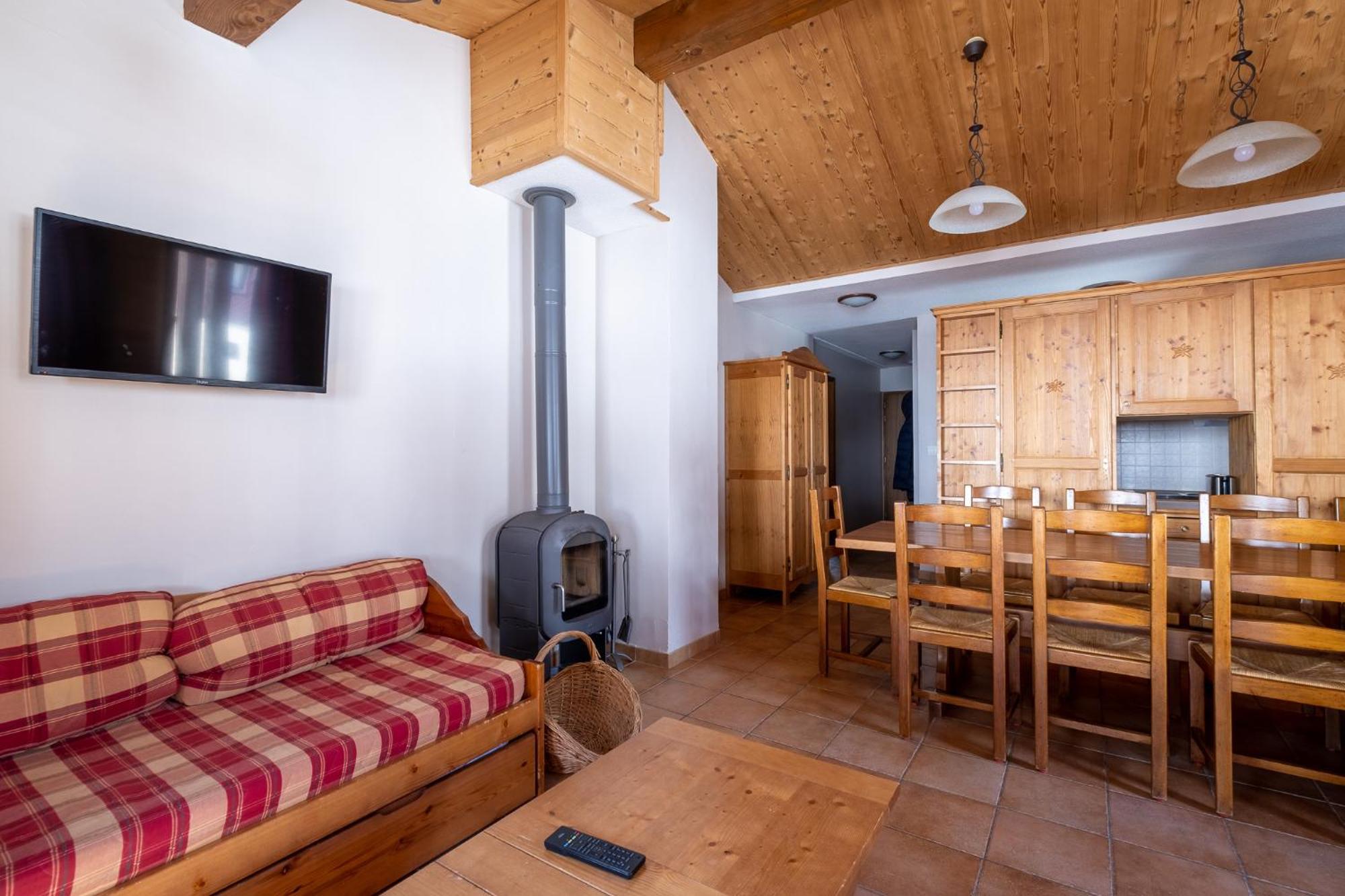 Appartement 4 Chambres (6-8 Personnes)