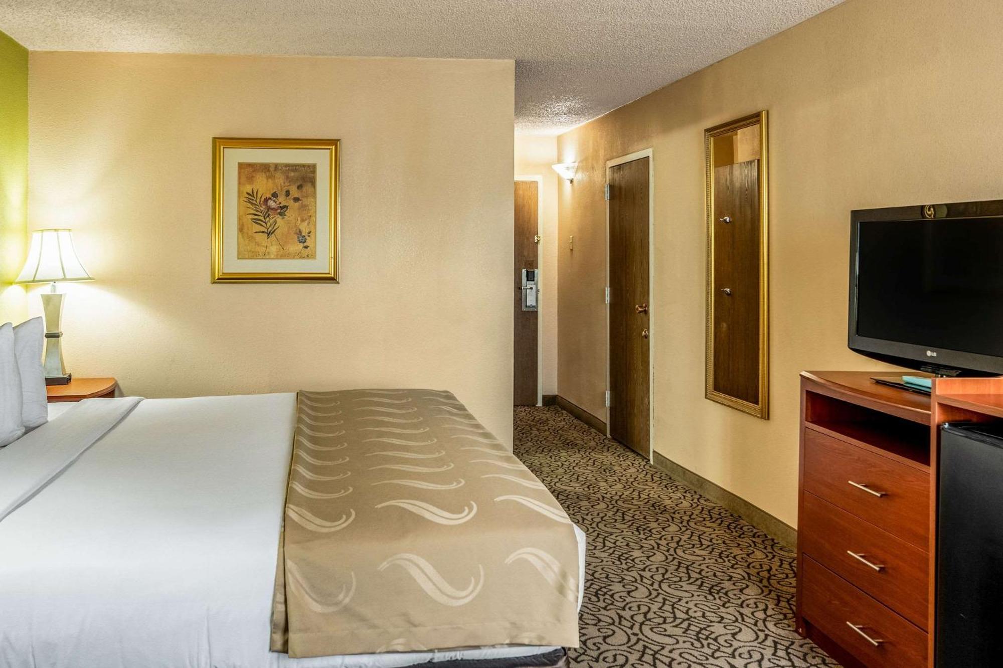 Superior King Room - Non-Smoking