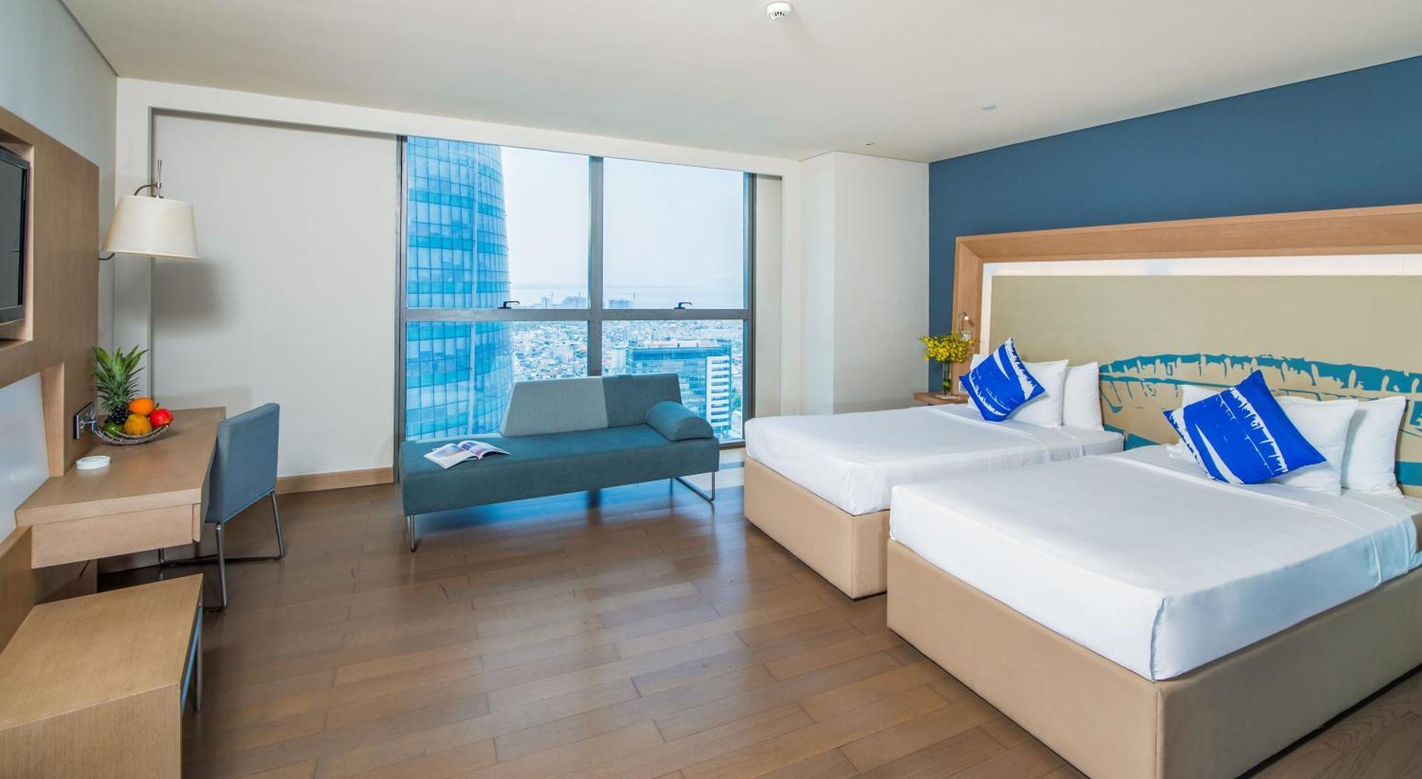 Deluxe Twin Room with City View