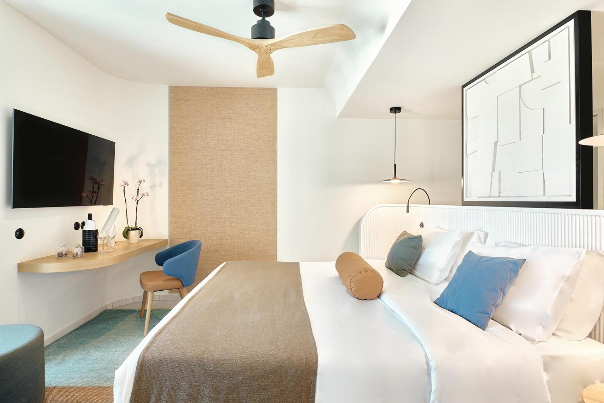 Deluxe Zimmer mit seitlichem Meerblick