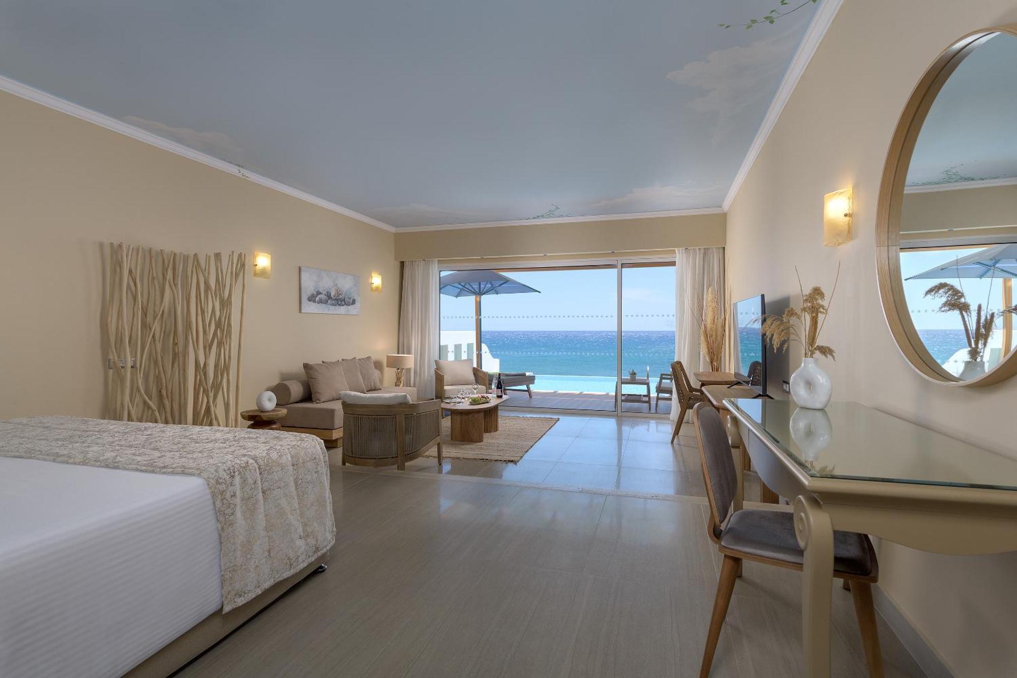 Strandvilla mit eigenem Pool (2 Personen)