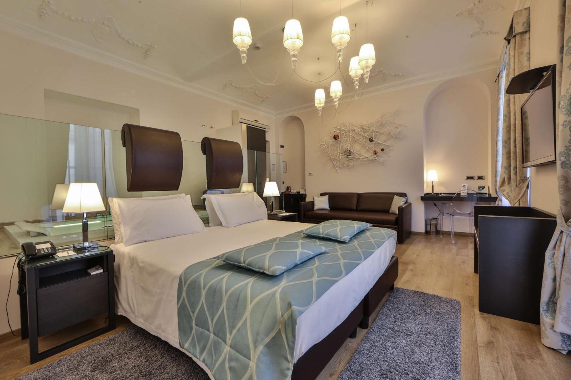 Junior Suite,1274535610:JPEG