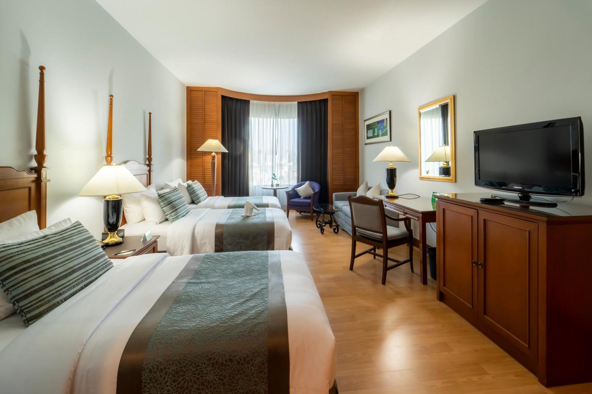Grand Deluxe Triple Room
