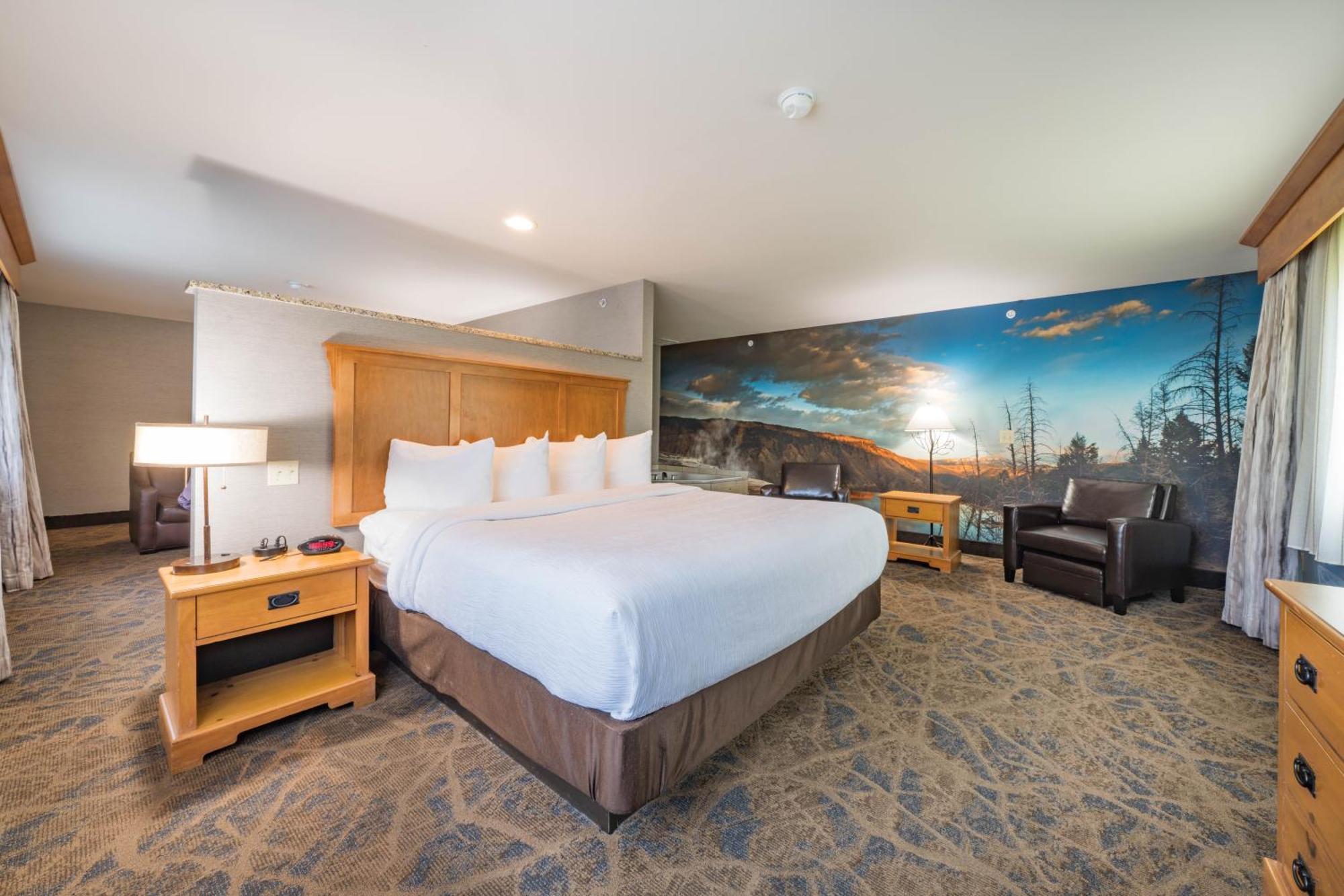 King Suite with Sofa Bed - Non-Smoking