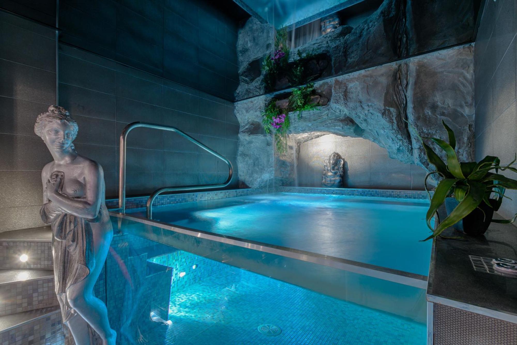 Suite avec Piscine Privée