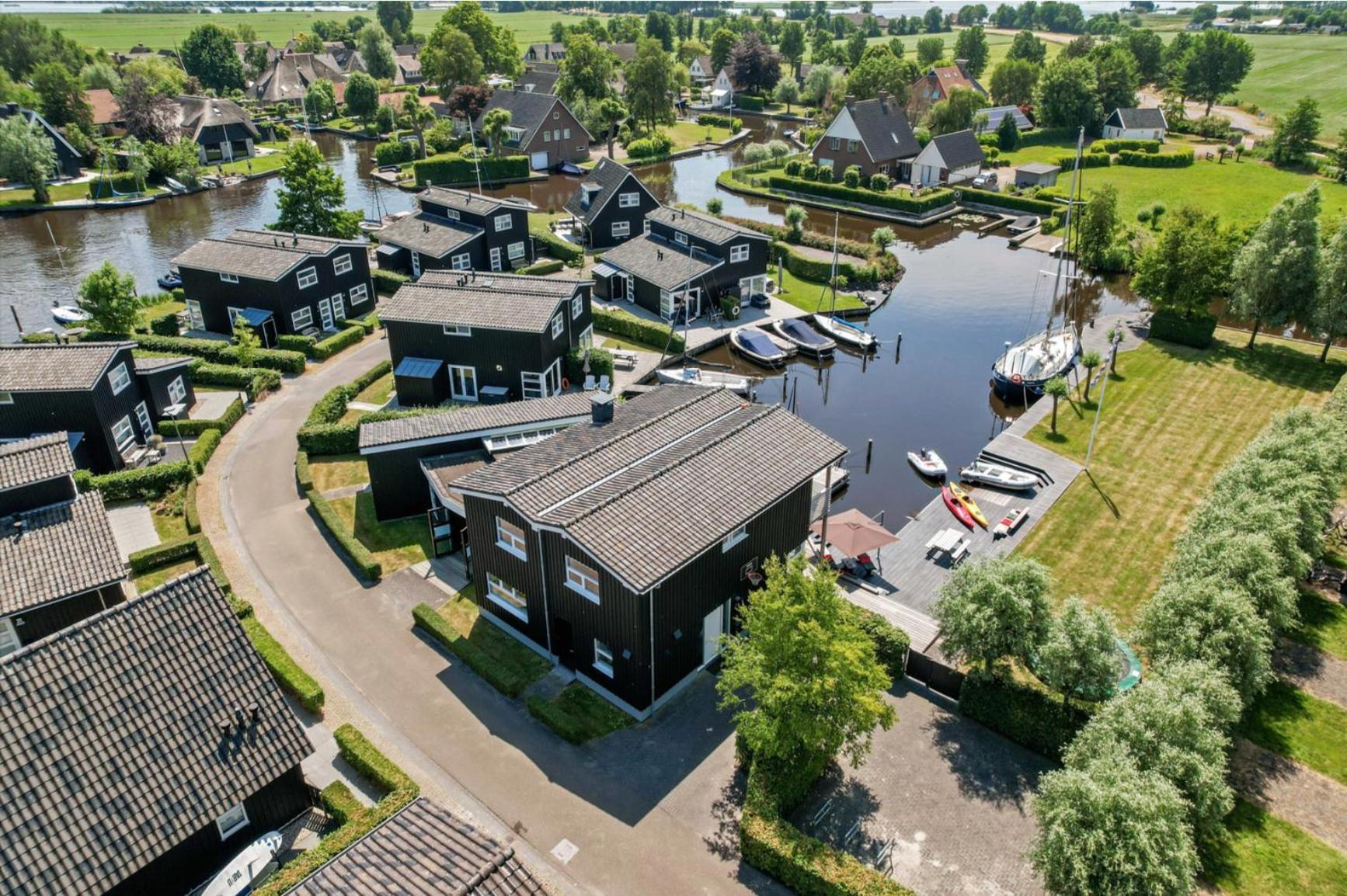 Deluxe Villa