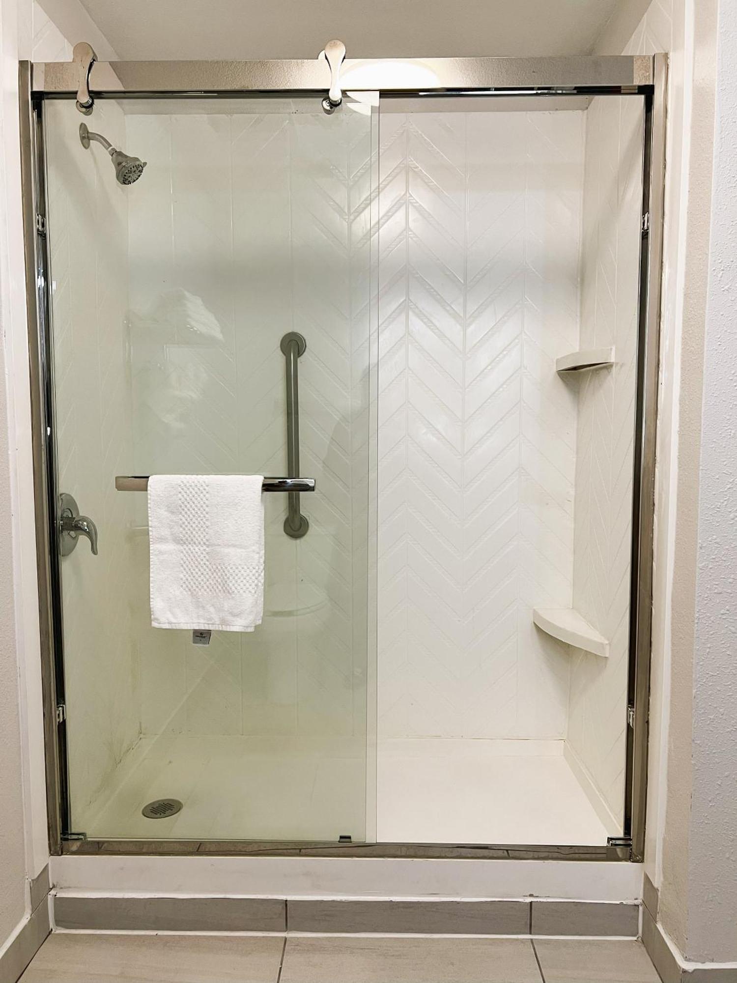 Suite with Two Queen Beds - Accessible/Non-Smoking
