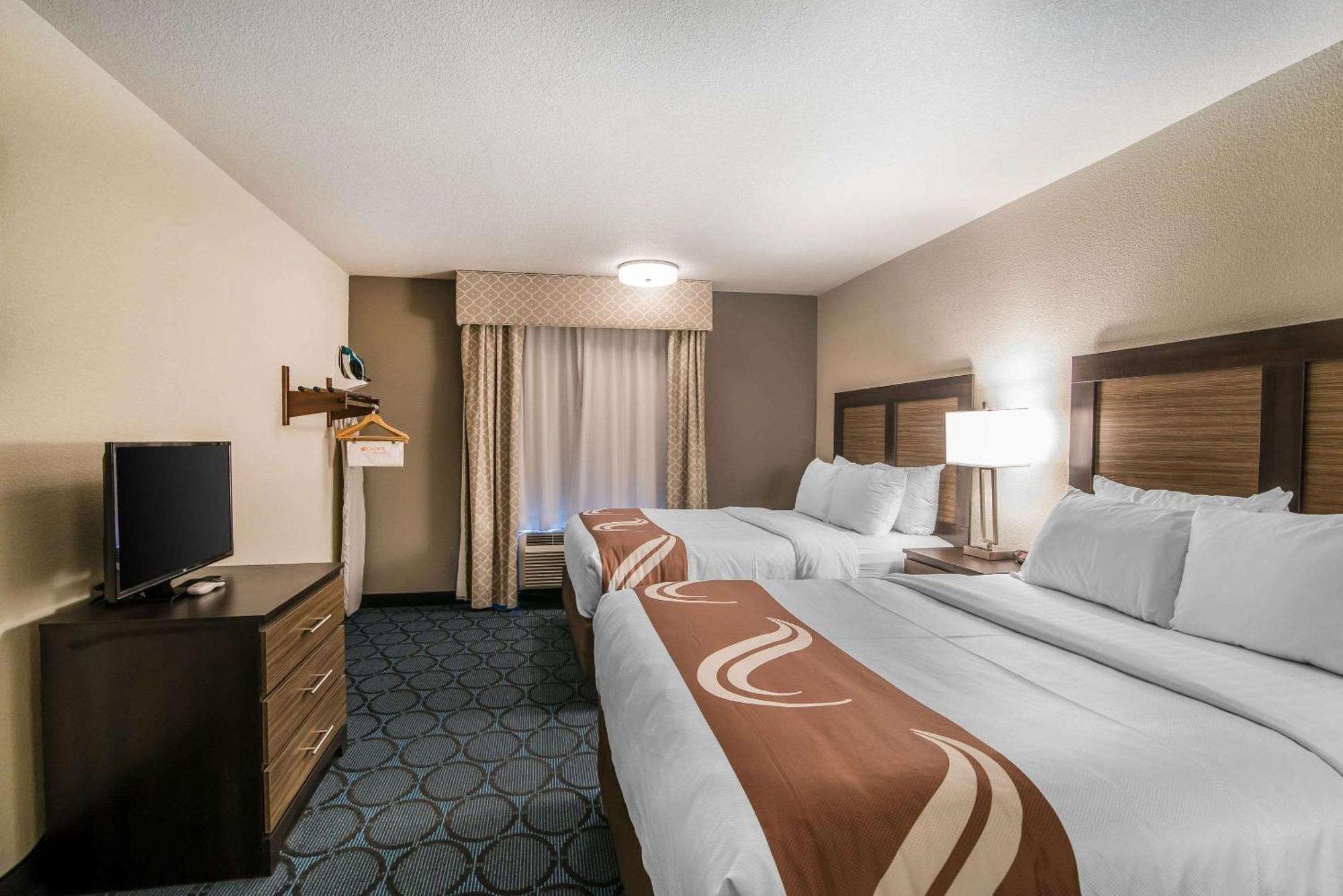 Superior Queen Suite with Two Queen Beds - Accessible/Non-Smoking