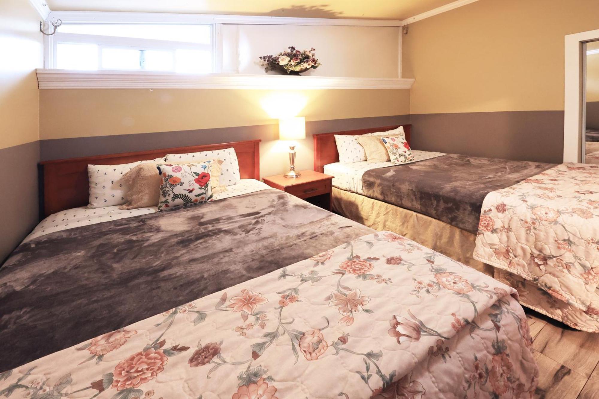 One-Bedroom Bungalow