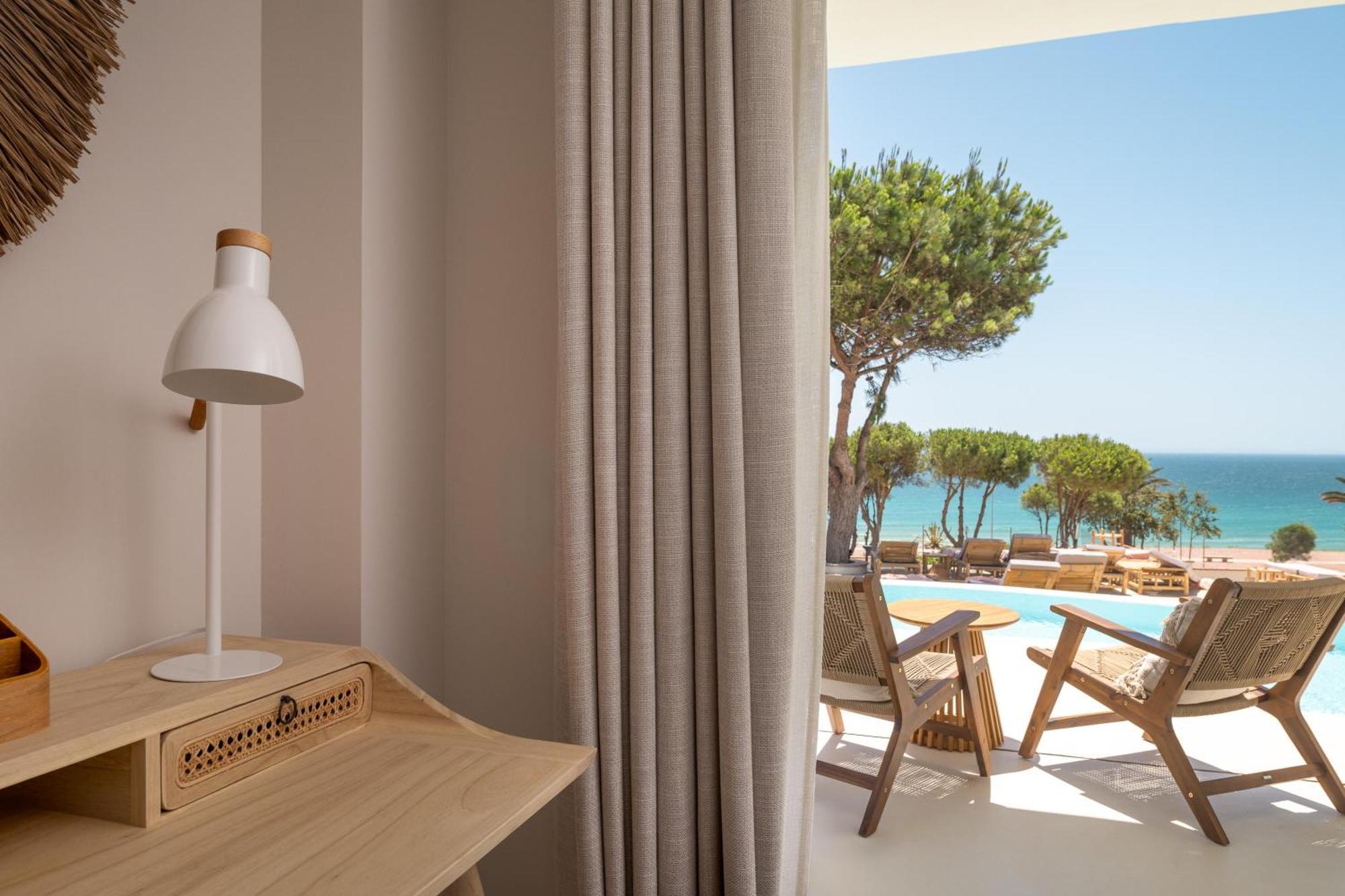Junior Suite mit Meerblick Swim-Out „The One"