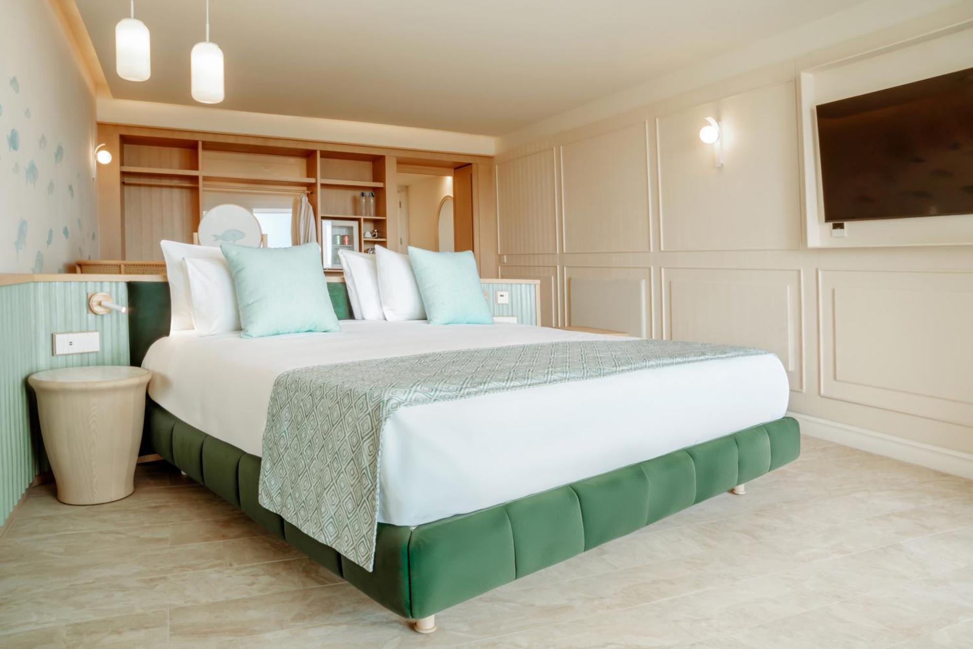 Ocean View Suite King Single