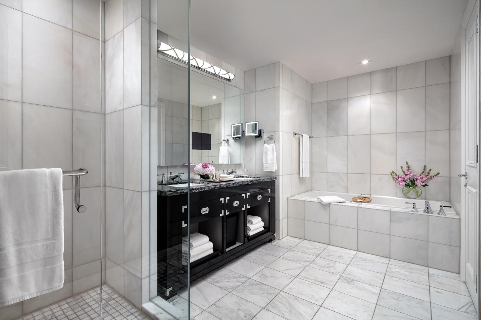 Grand Deluxe Suite, 1 Bedroom Suite, City view