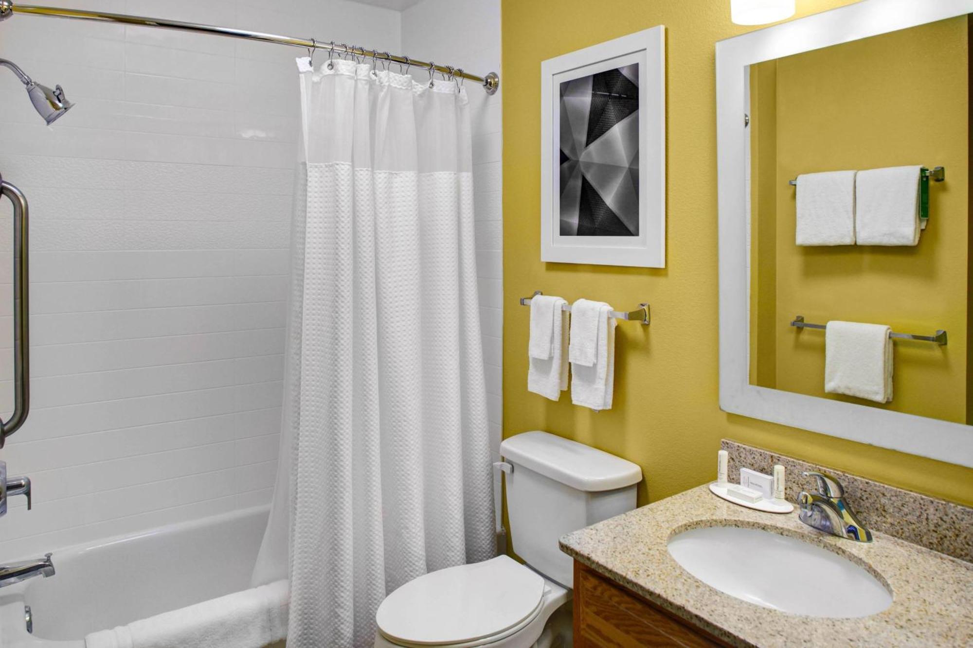 Two-Bedroom Suite