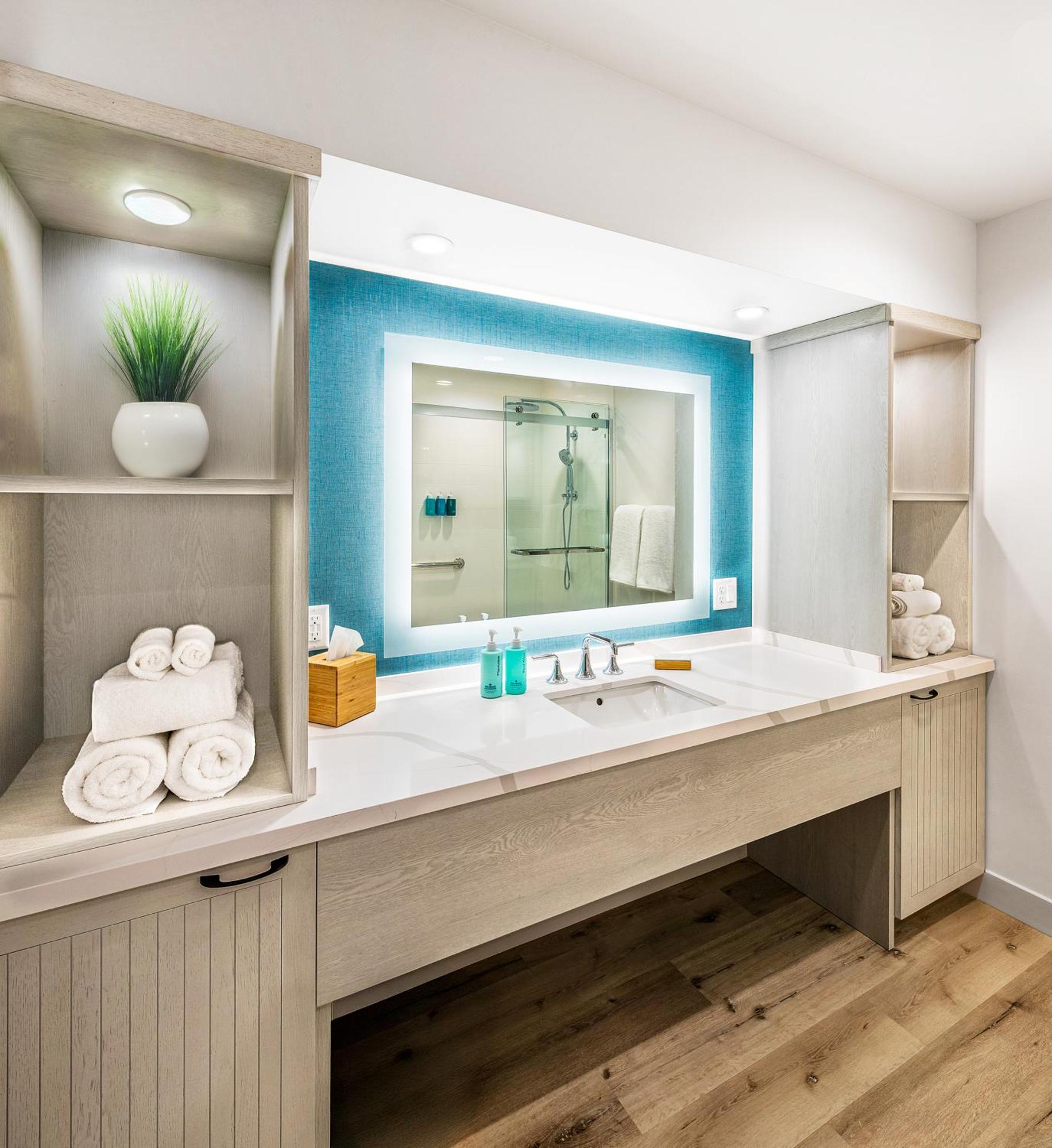 Two-Bedroom King Family Suite