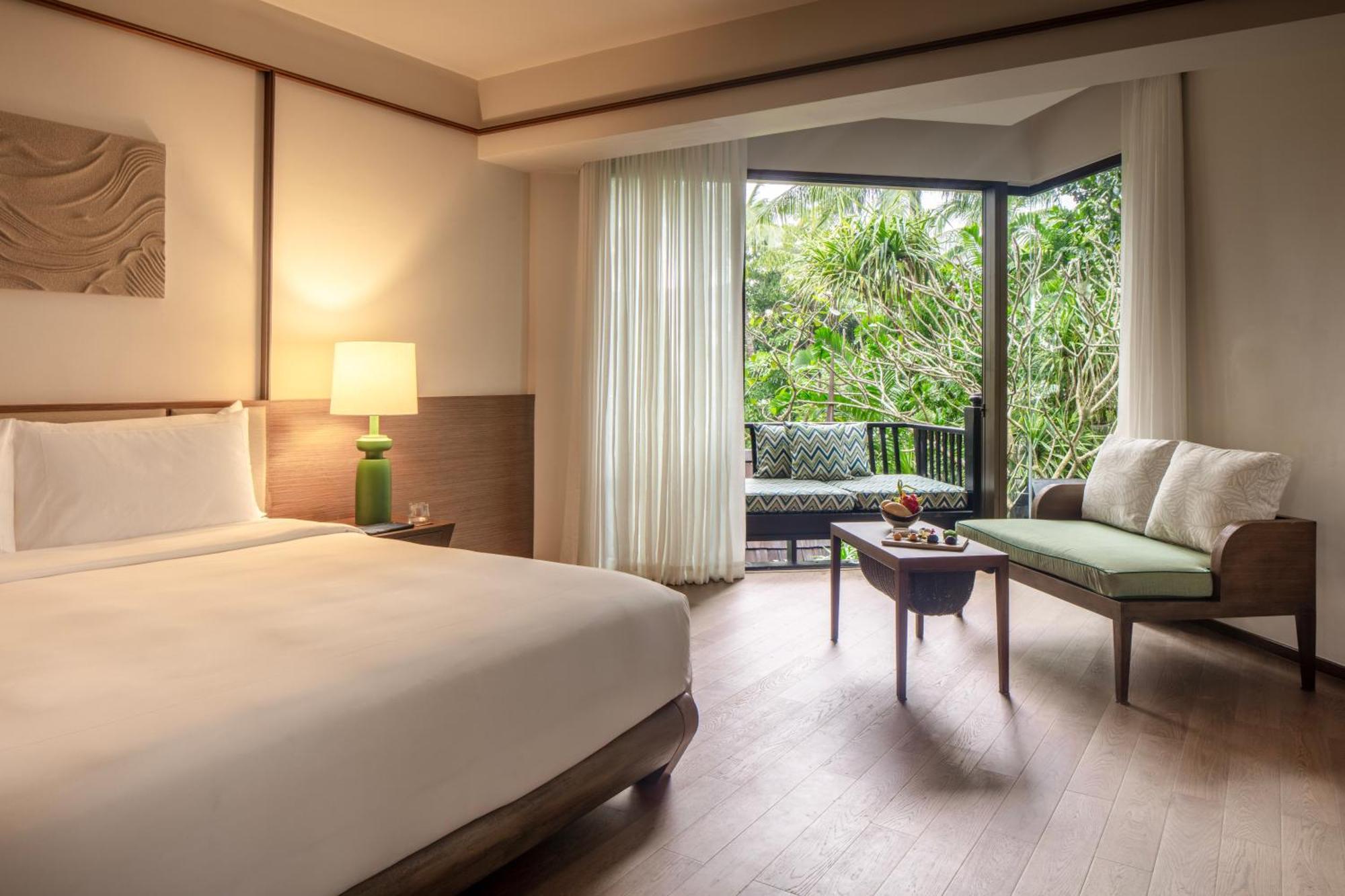 Deluxe Garden View Room