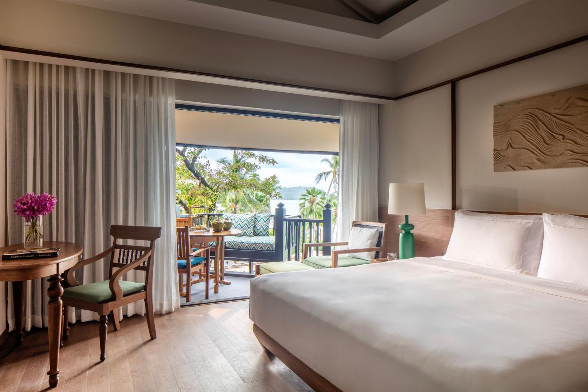 Deluxe Sea View Room