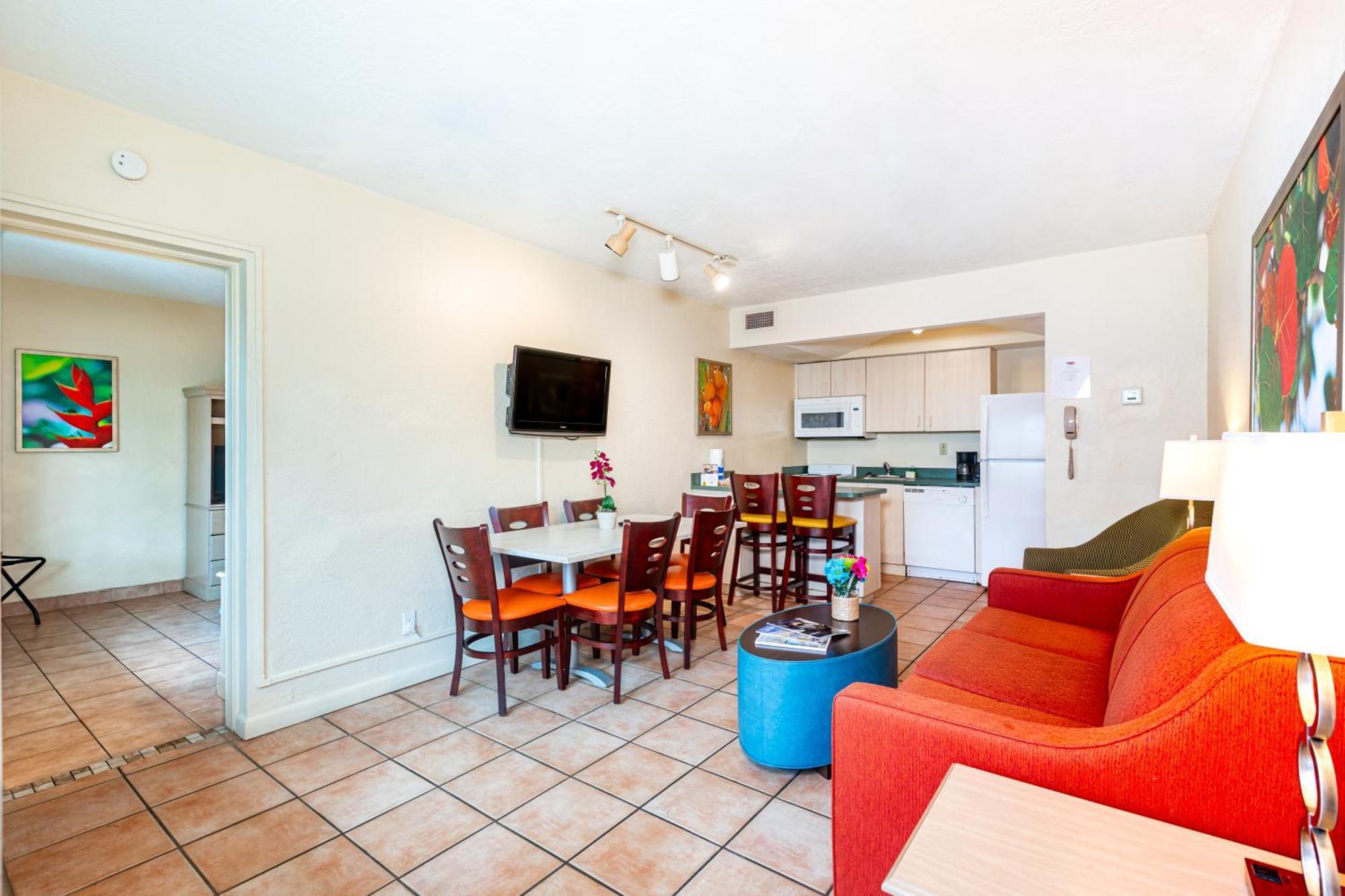 Two-Bedroom Apartment Pool View