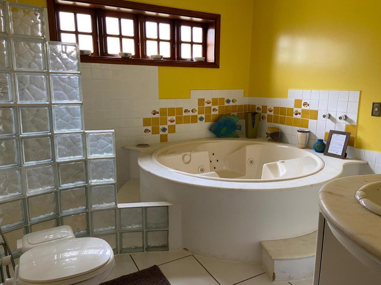 Deluxe Double Room Bath,1668410444:JPEG