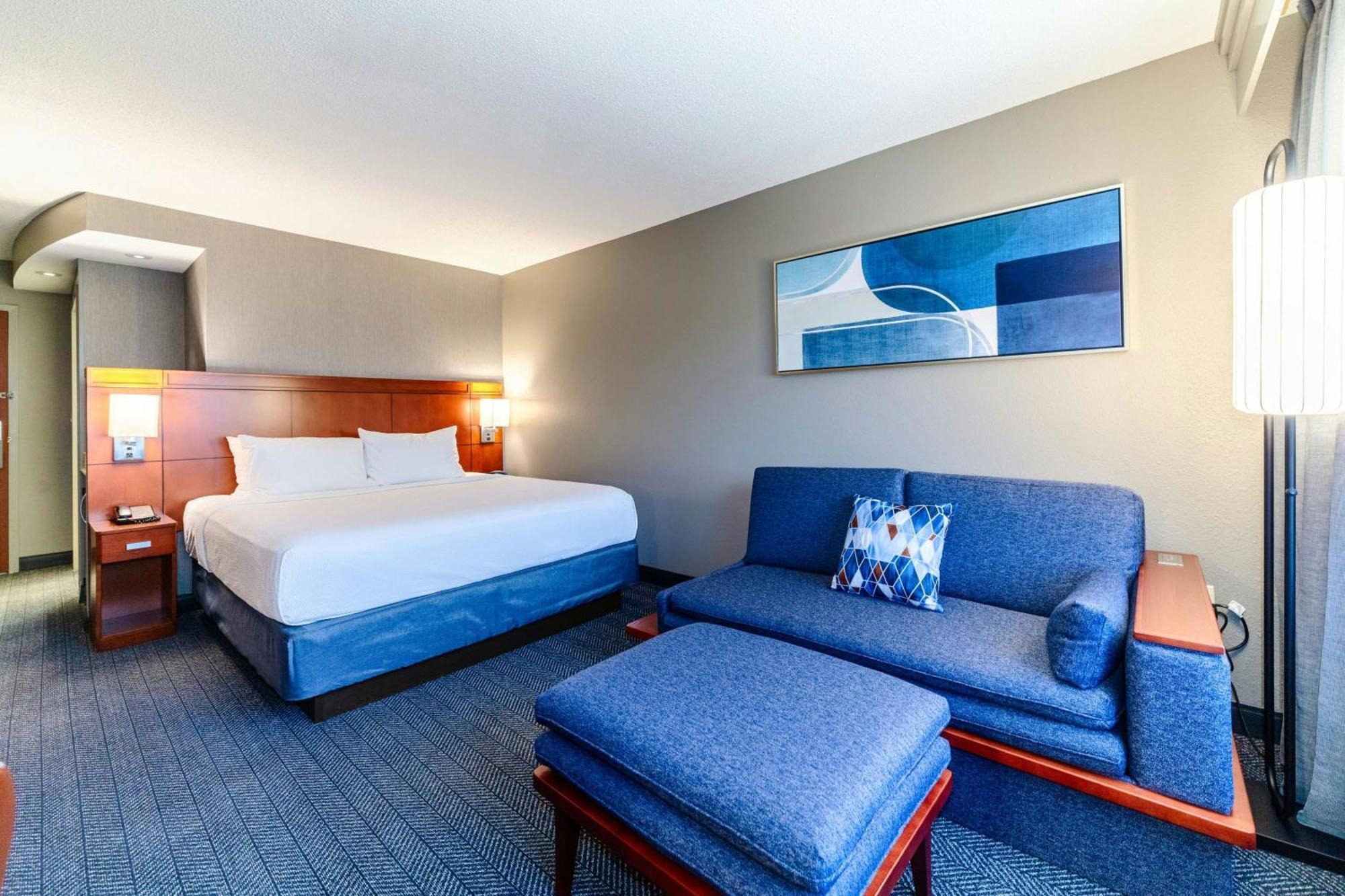 King Room with Roll-In Shower and Sofa Bed - Mobility Access/Hearing Accessible