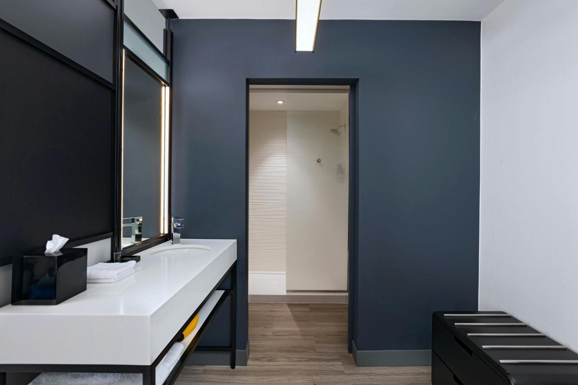 King Room,1643240417:JPEG