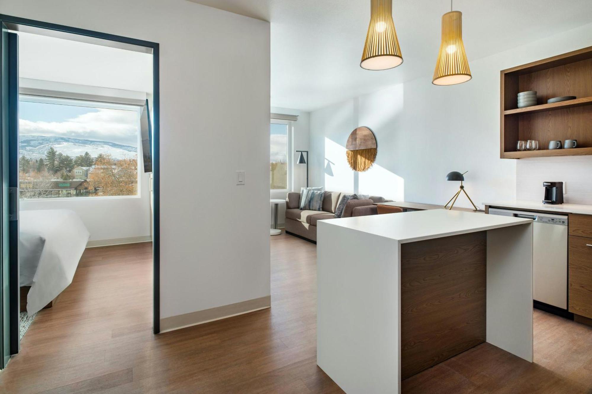 One-Bedroom Executive King Suite with Sofa Bed and City View