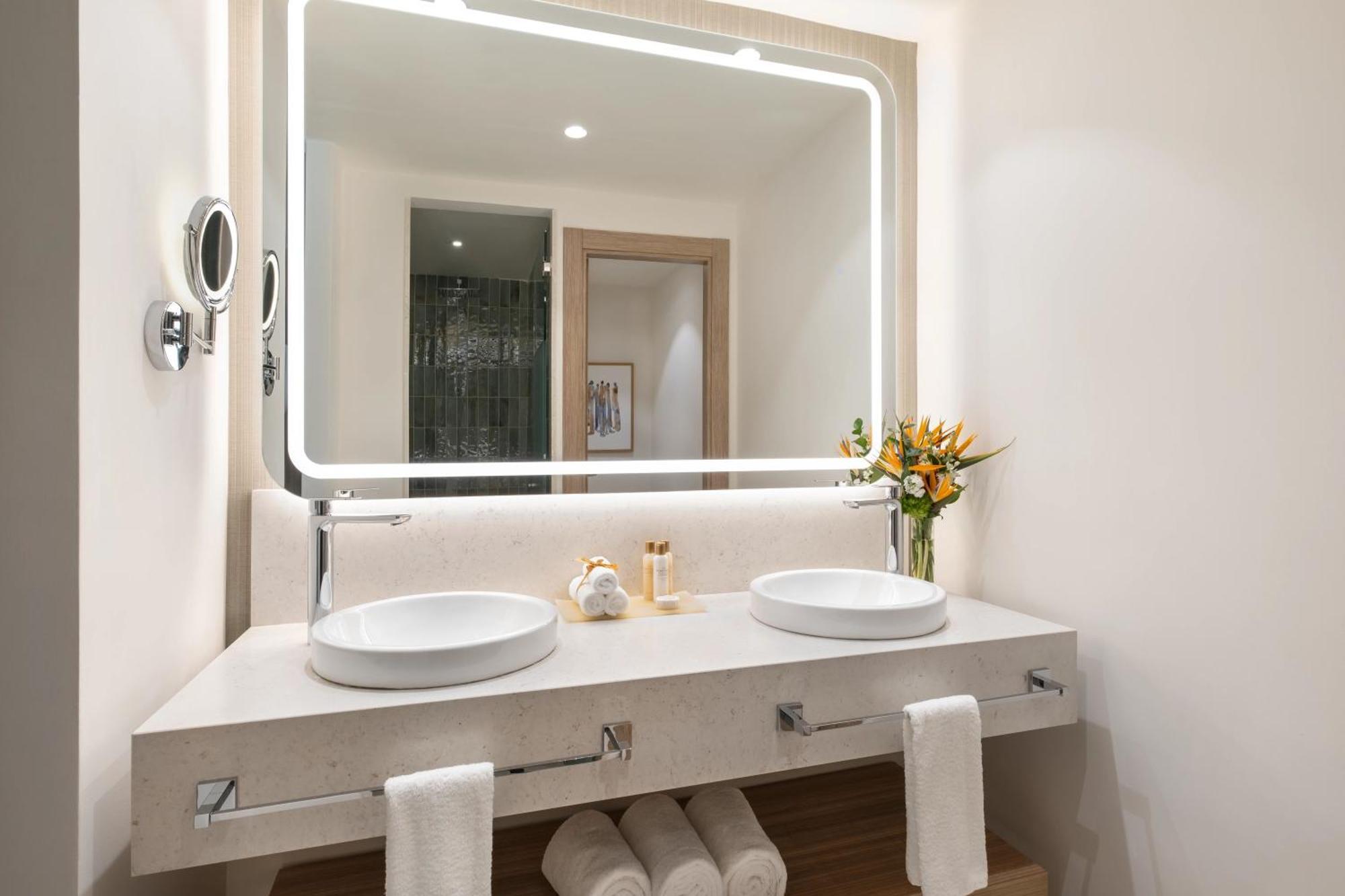 Junior Suite Matrimoniale Preferred Club con Piscina