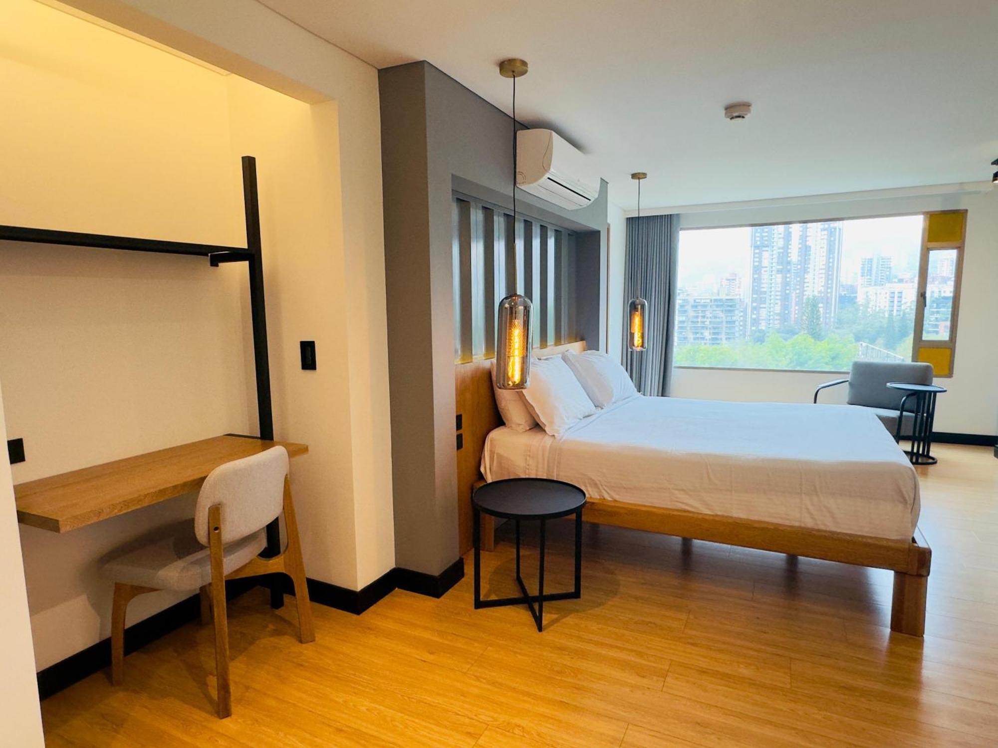 Double Room,1644426731:JPEG