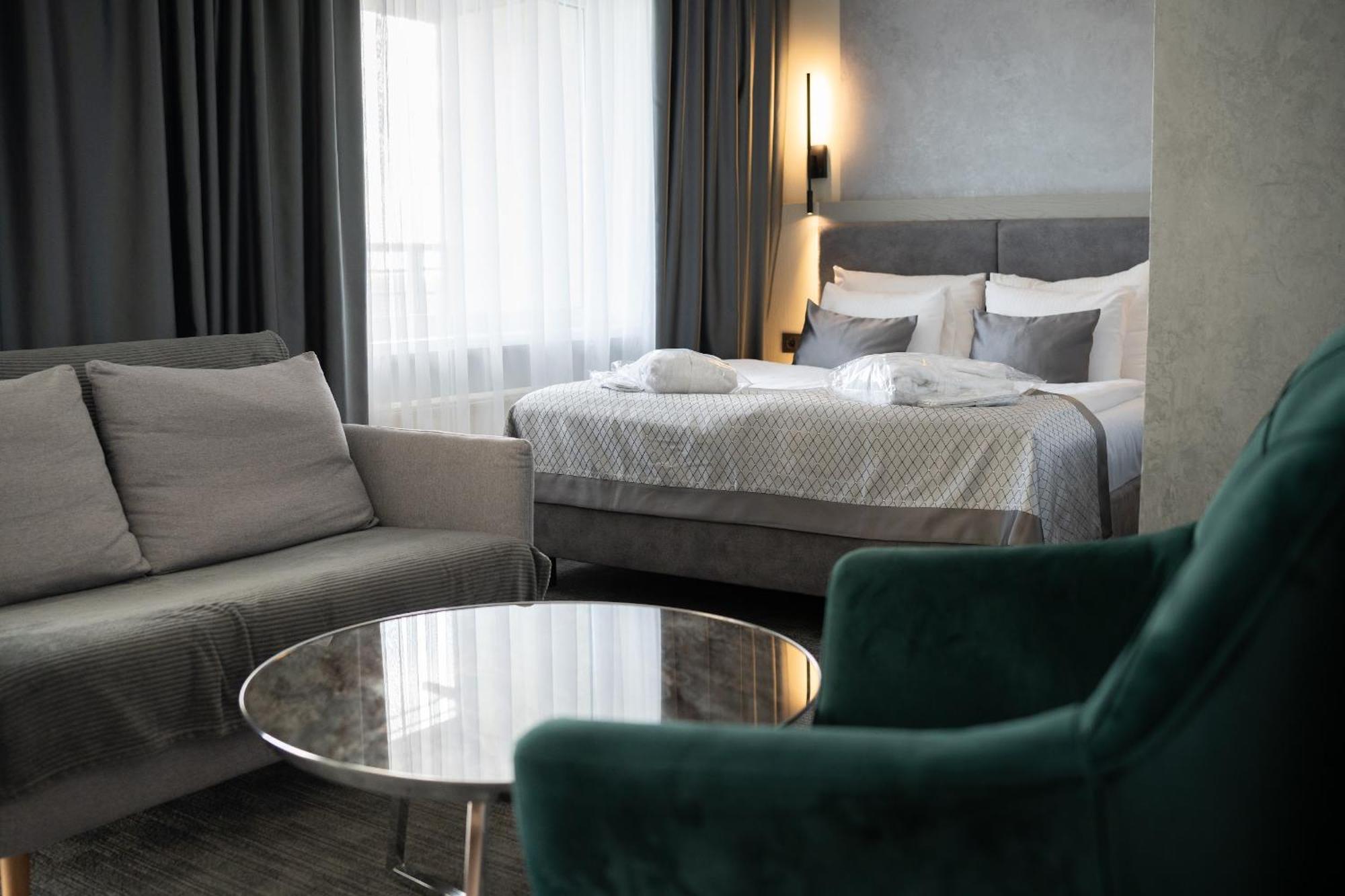 Superior Doppelzimmer mit Balkon und Parkblick