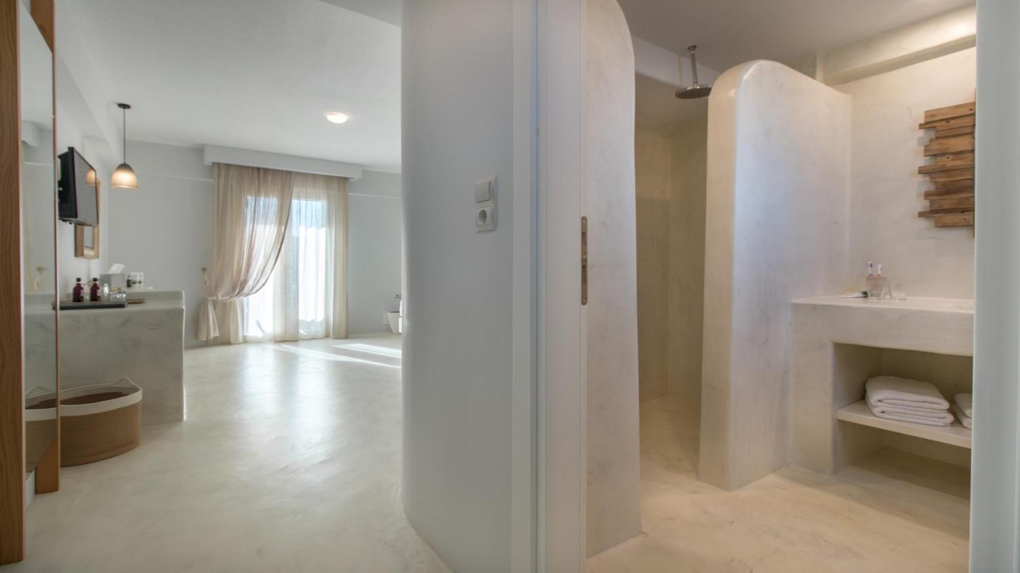 Junior Sea View Suite