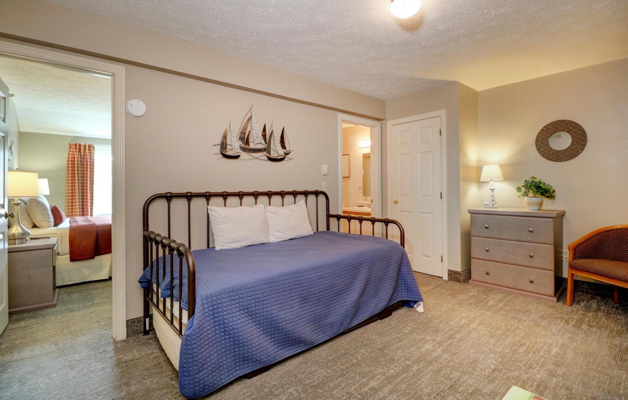 2-Bedroom Loft Suite / King bed