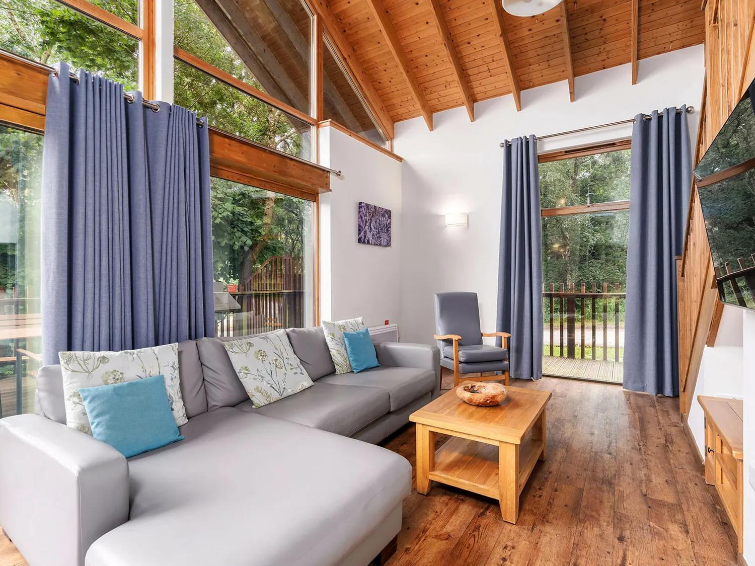 Silver Birch Wheelchair-adapted Cabin (pet-friendly)
