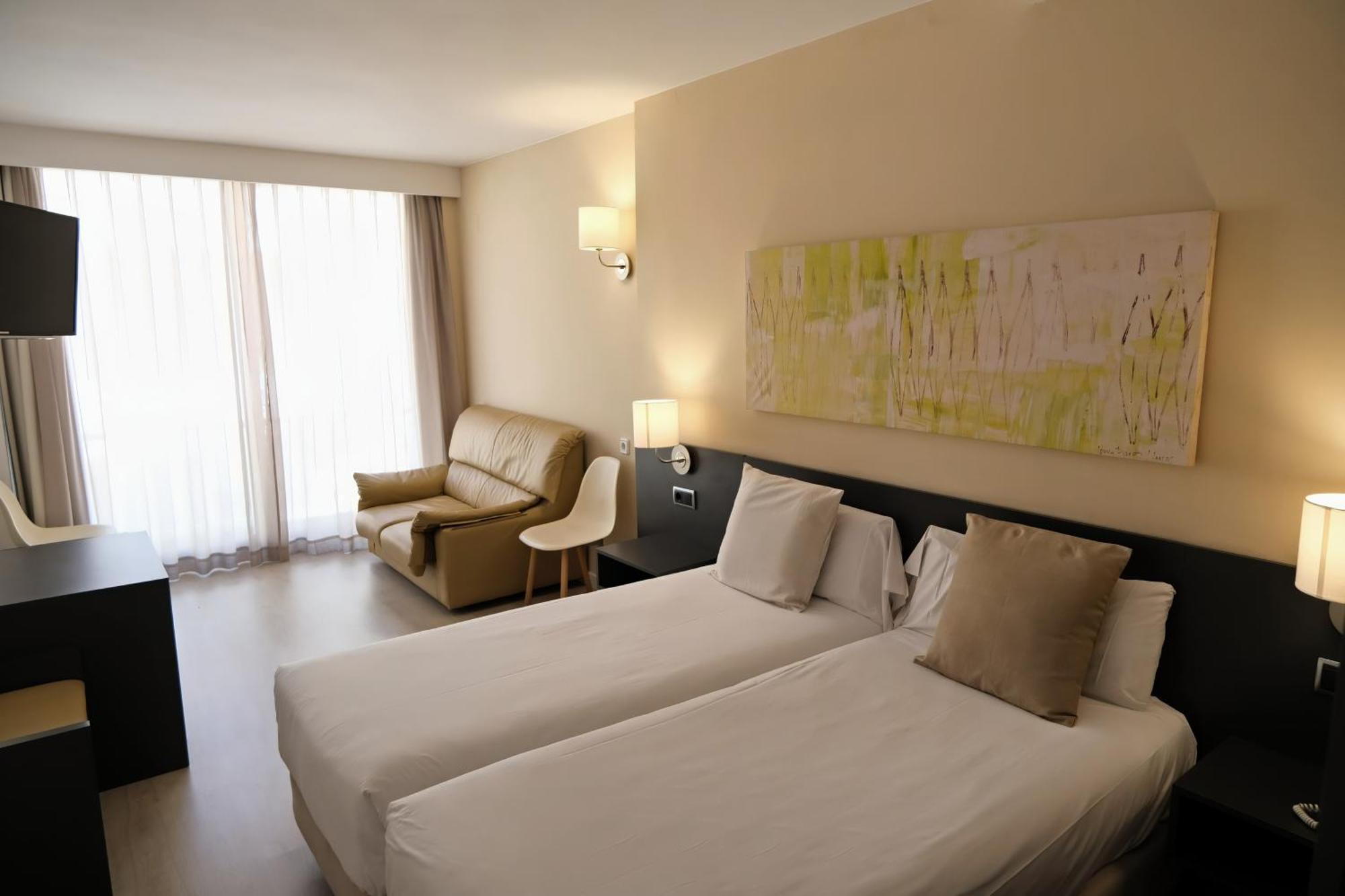 Standard Double or Twin Room with Balcony