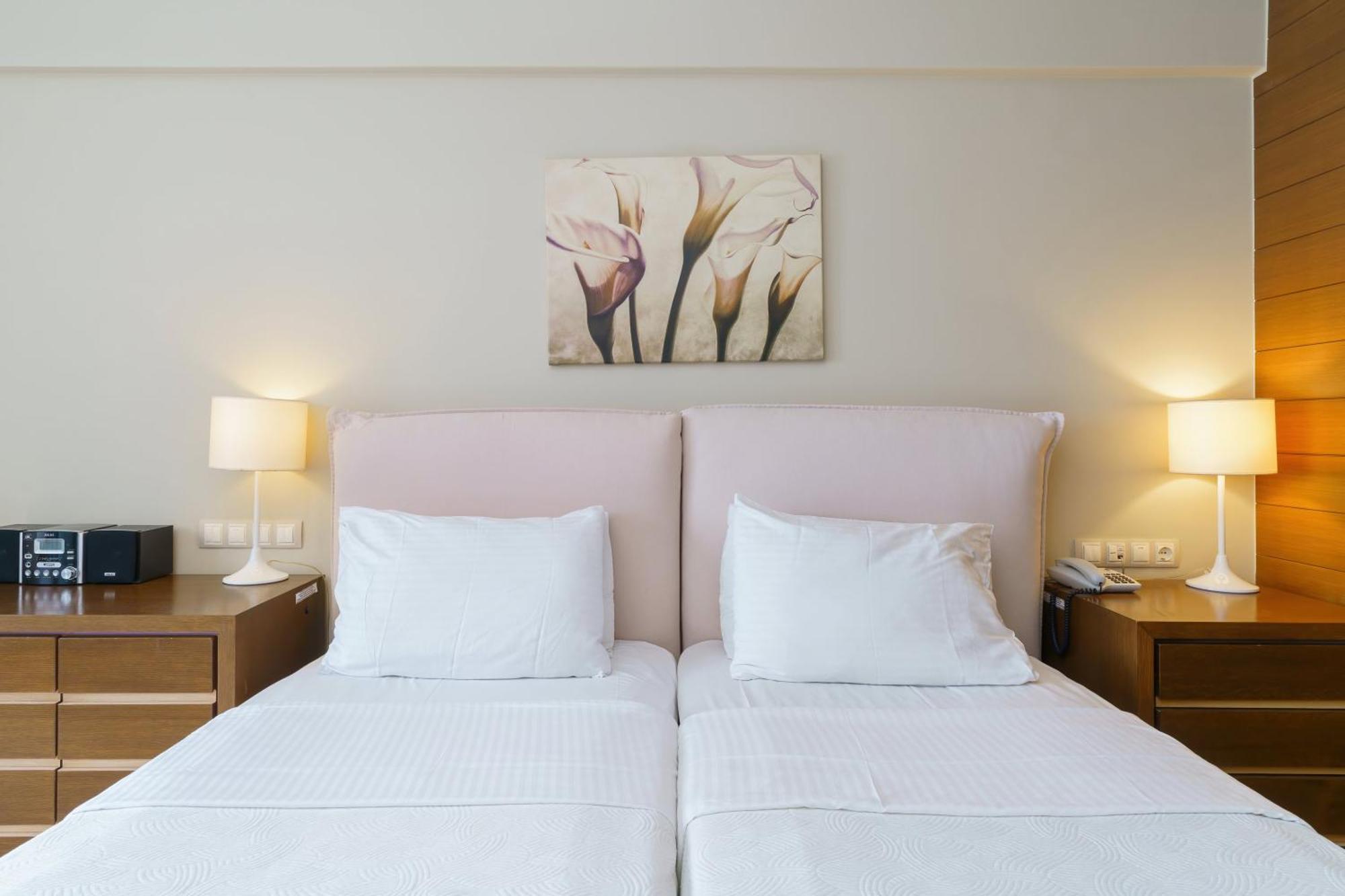 Superior Room Private Pool & Sea View