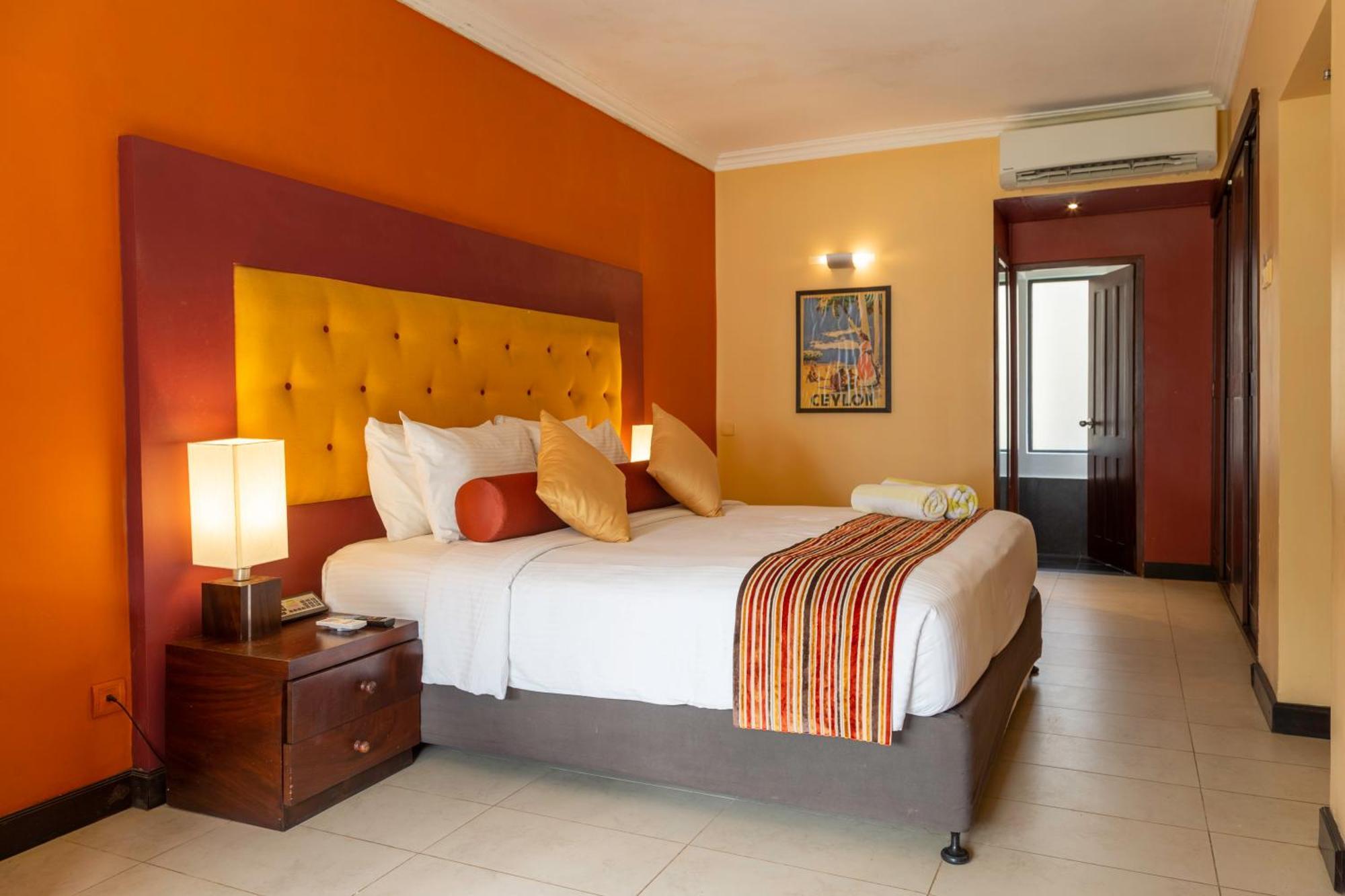 Cabana Room with Twin Bed - Free Room Upgrade (next category) & Late Check-out (subject to availability) | Spa 20% Off | Sauna & Steam Bath 50% Off | Billiards 50% Off | F&B Discounts (10–20% Off) | Valid until 31 July 2026