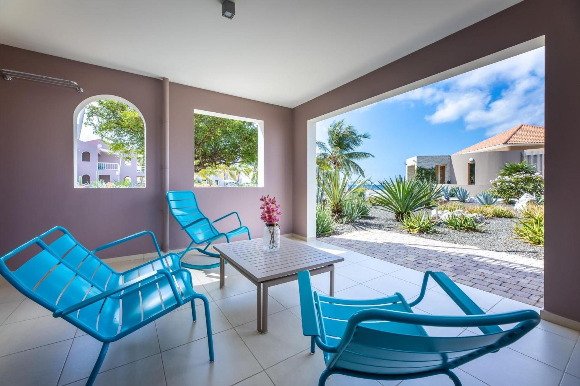 Garden View Deluxe Suite