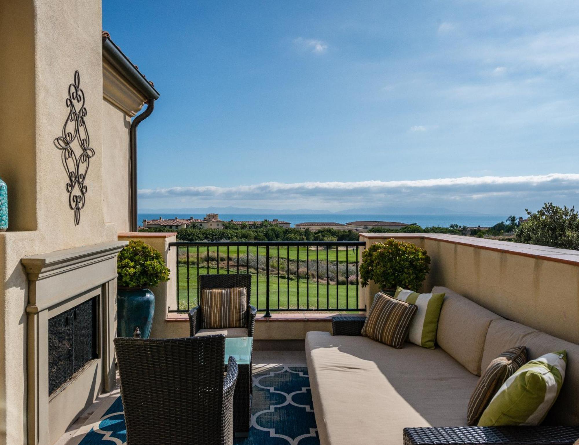 Villa de 2 dormitorios con vistas al mar