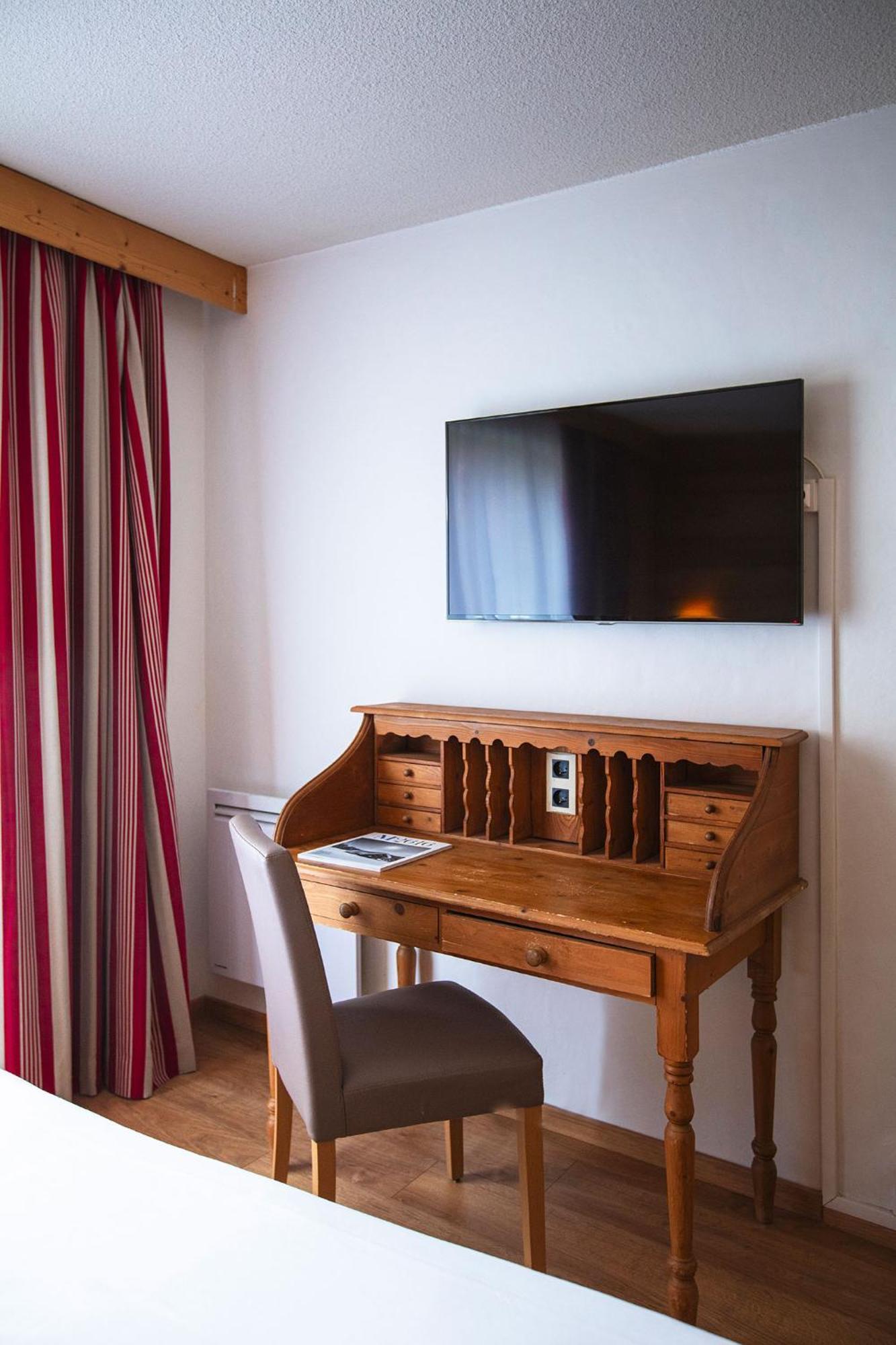 Family Room with Bunk Bed