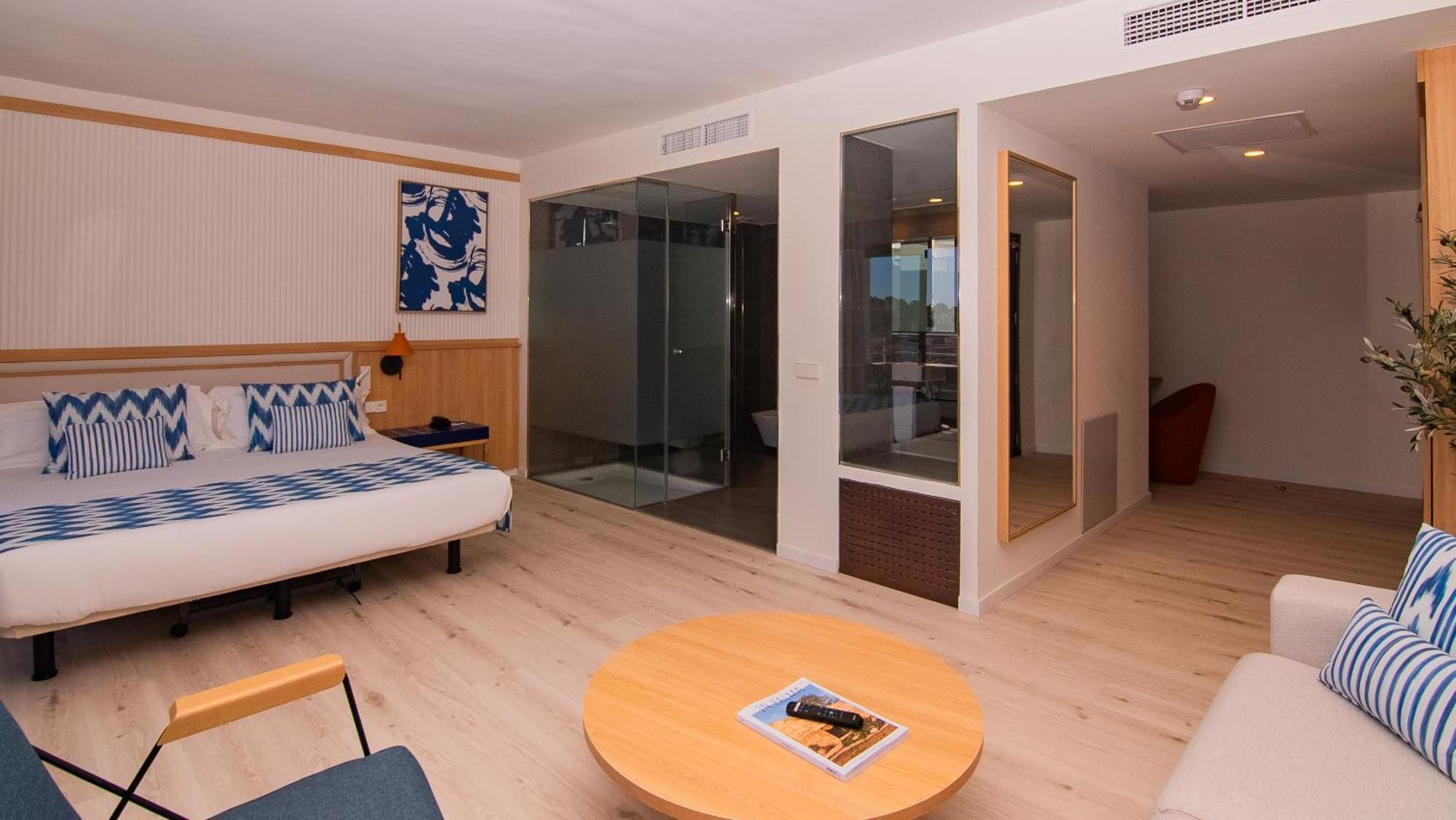 Junior Suite mit Aussicht und Whirlpool