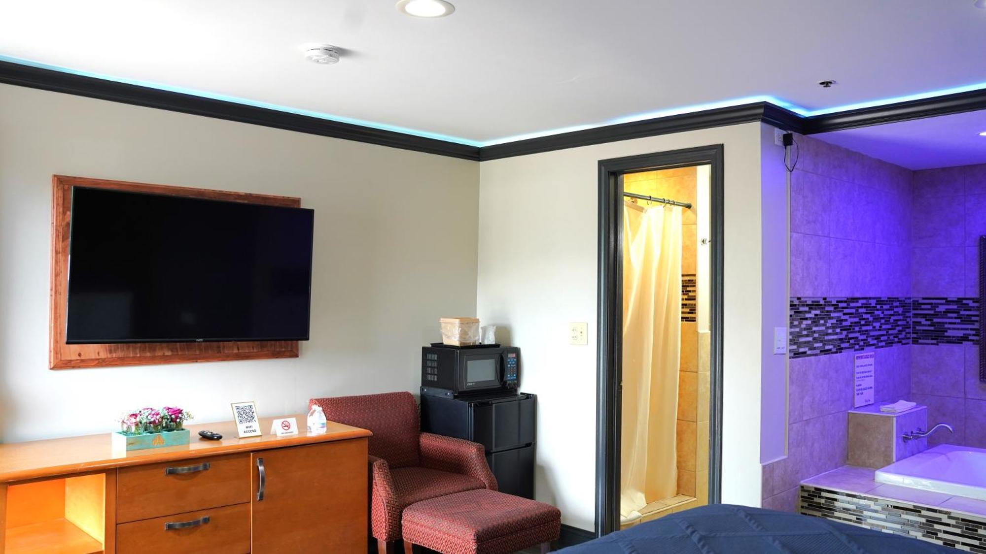 King Bed Room Jacuzzi Non smoking