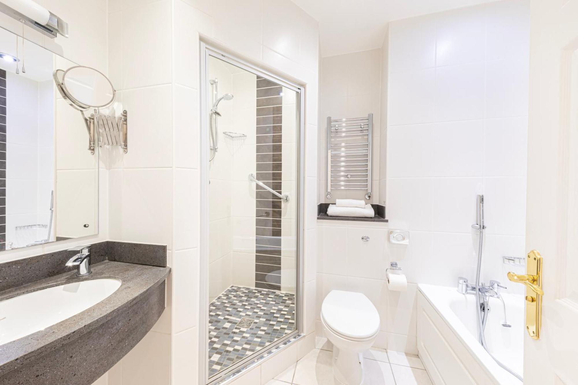 Classic Double or Twin Room